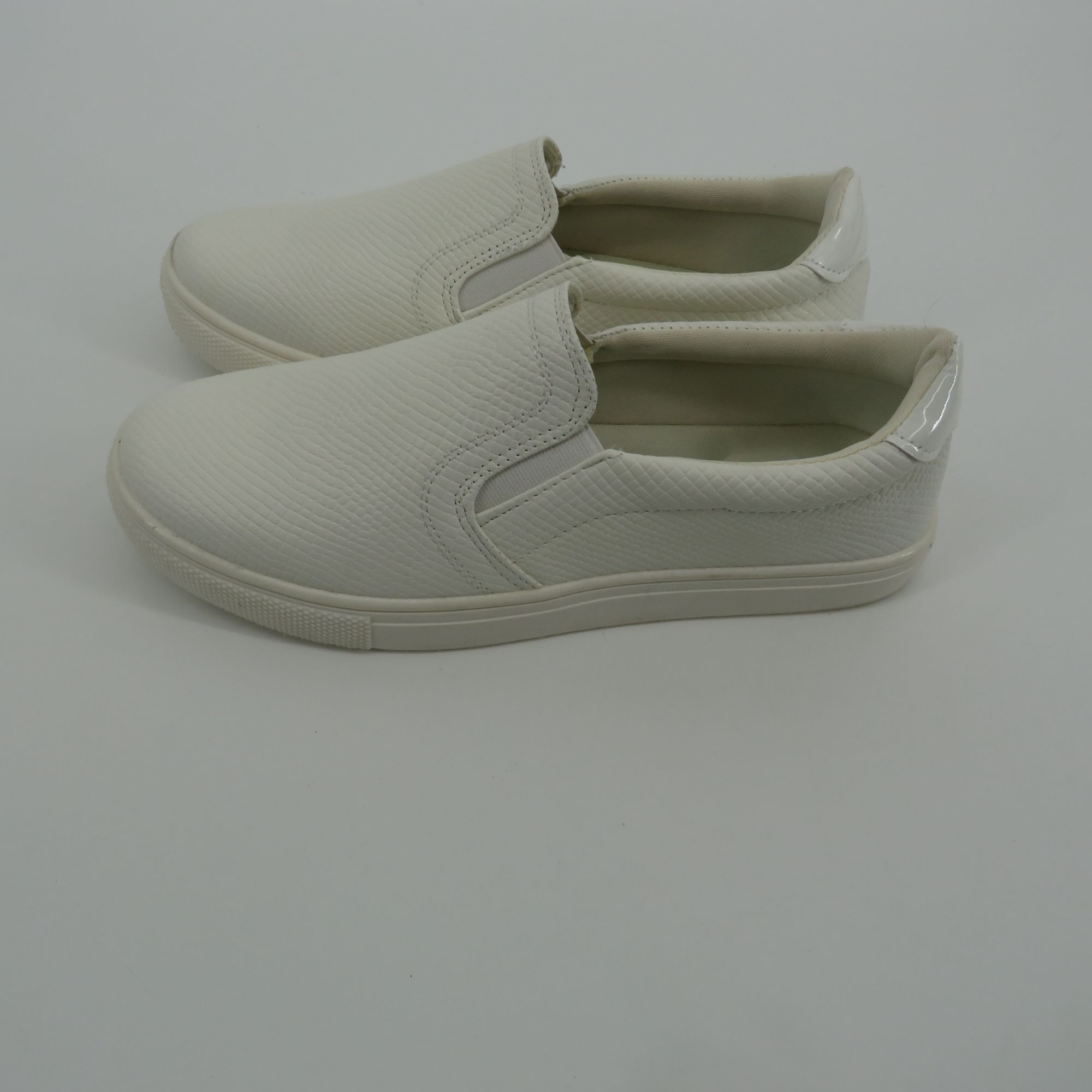 Other Jabasic Womens Classic White Slip-On Sneakers Textured Patte Size US 8 / IT 38 - 4 Thumbnail