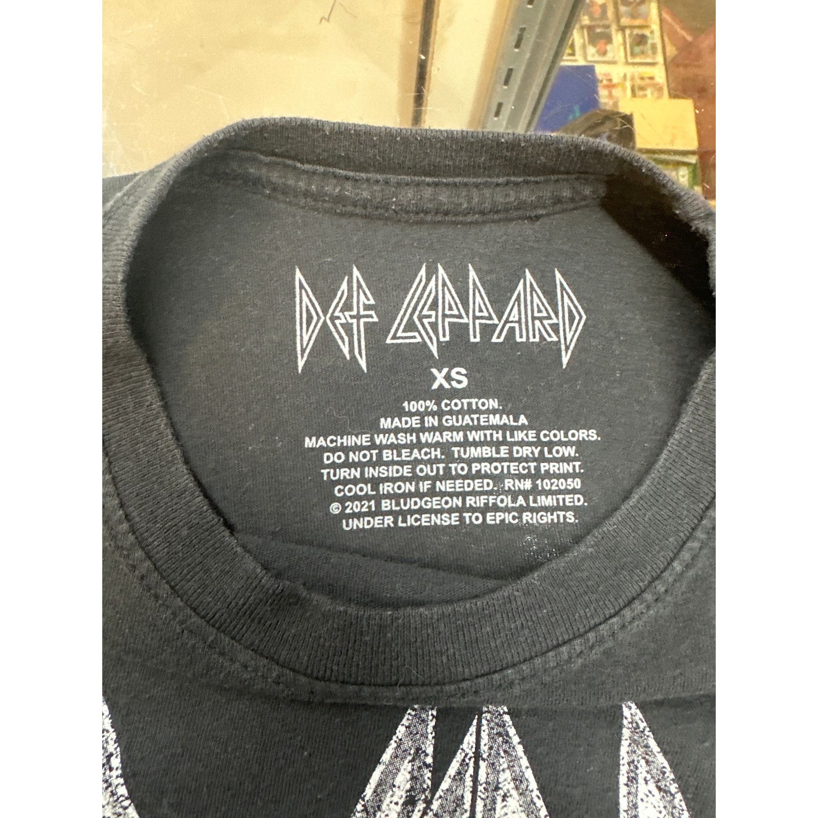 Def Leppard Womens Modern Def Leppard Faux Vintage Size US XS / EU 42 / 0 - 3 Thumbnail