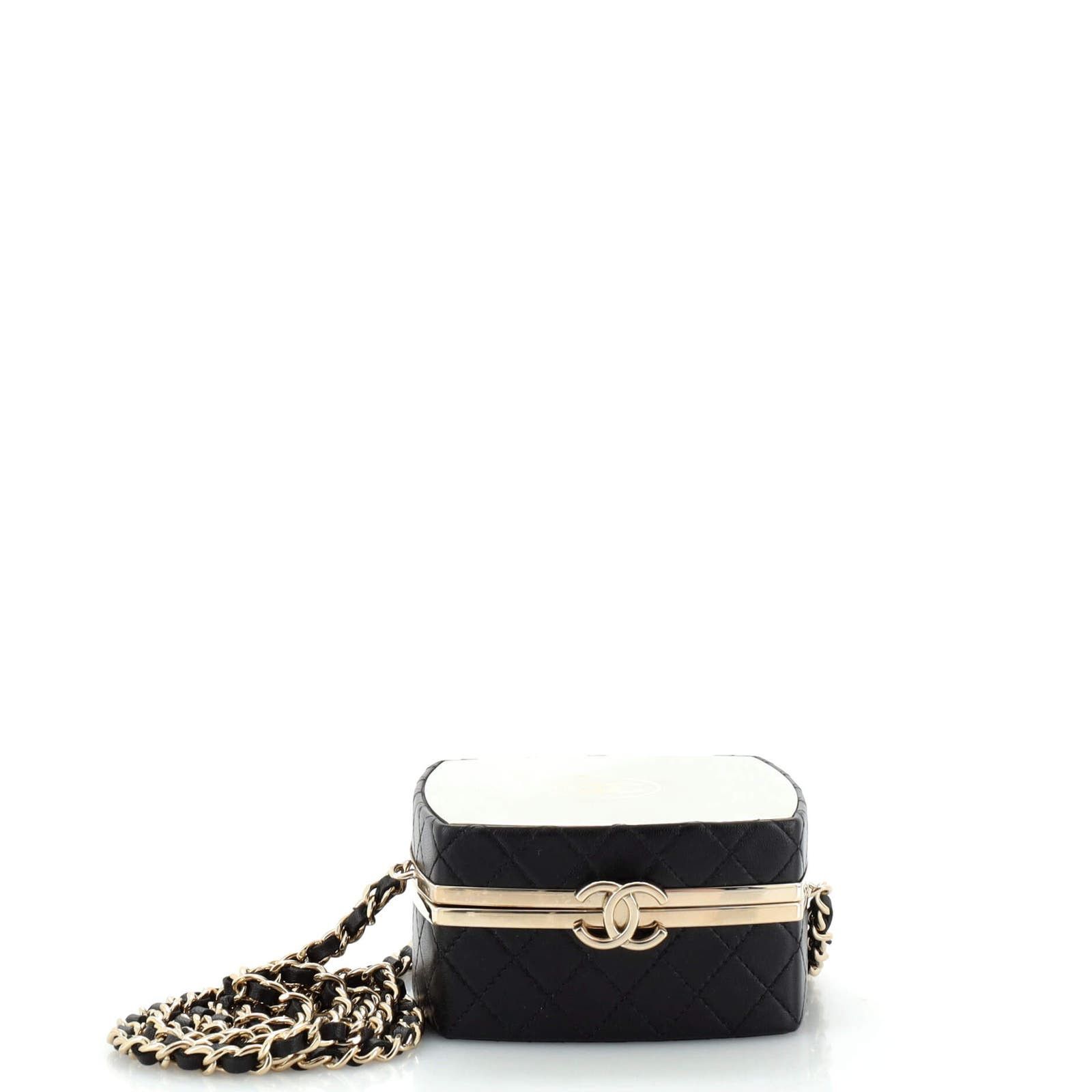 CC Make-Up Box Clutch with Chain Quilted Lambskin and Metal