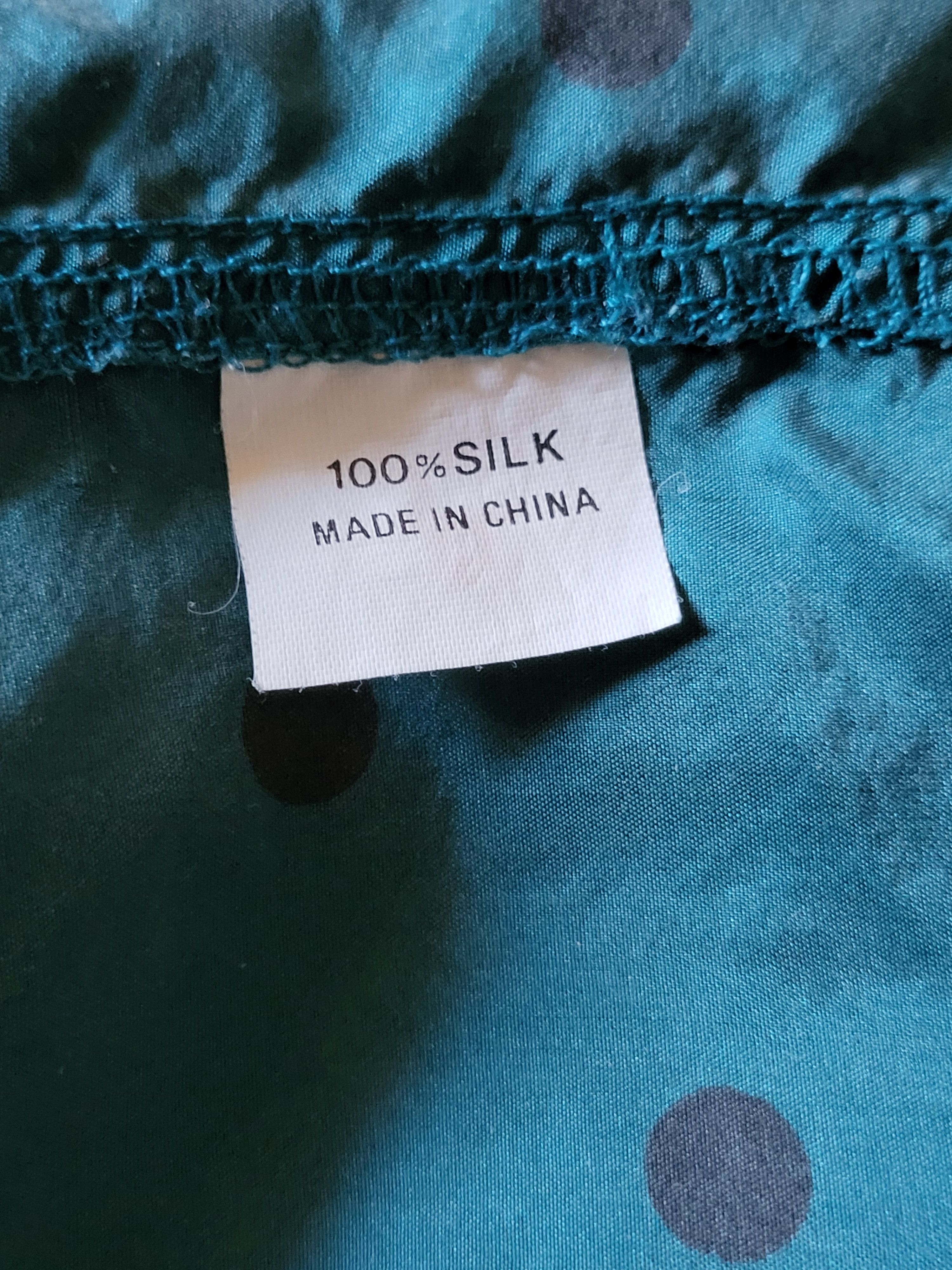 Other Royal china lux silk shirt.Size M but fit L. Size US M / EU 48-50 / 2 - 8 Thumbnail
