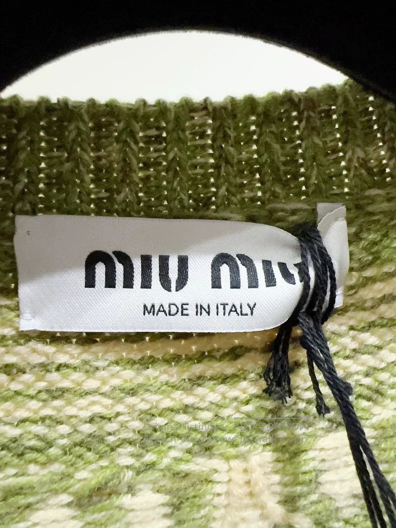 Miu Miu Miu Miu 36 Full logo top Size S / US 4 / IT 40 - 2 Thumbnail
