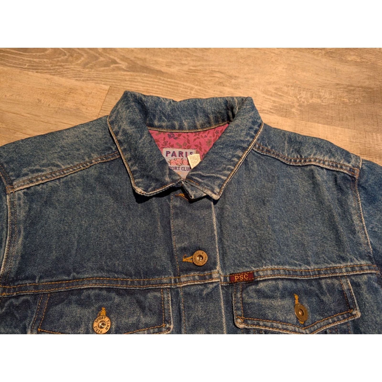 Denime VINTAGE Paris Sport Club Denim Crop Jacket Women L 90s Boho Grunge Trucker Blue Button-Up Size L / US 10 / IT 46 - 3 Thumbnail