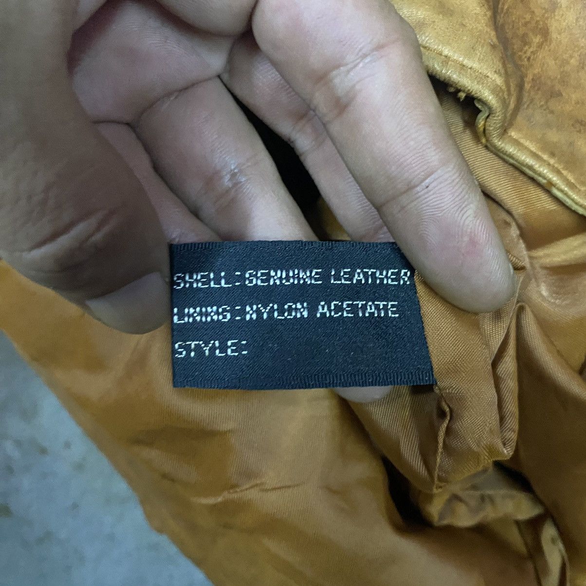 Genuine Leather × Leather × Wilsons Leather Vintage Wilson Suede & Leather Vest Size 38 Size US S / EU 44-46 / 1 - 6 Thumbnail