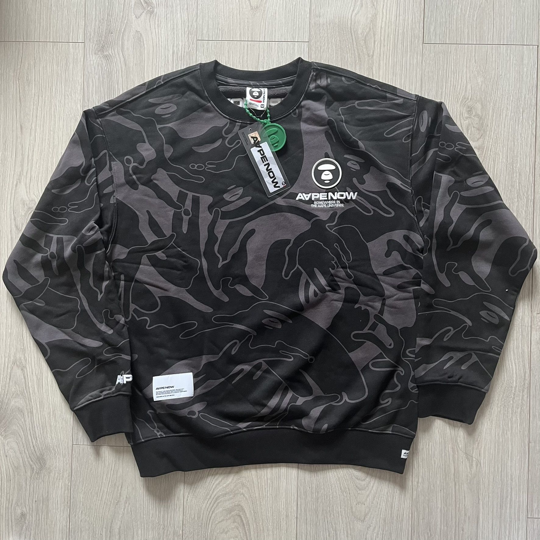 Aape AAPE By Bathing Ape Now Silicon Badge Camo Crewneck Size US M / EU 48-50 / 2 - 1 Thumbnail