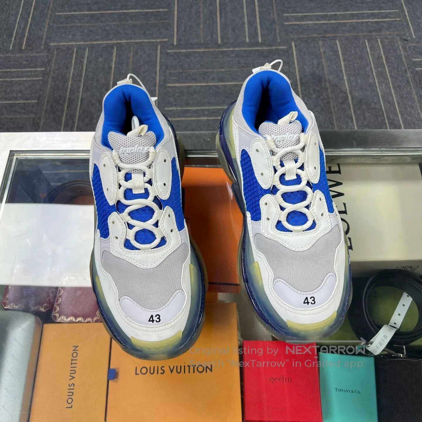 Balenciaga balenciaga triple s low. Size US 10 / EU 43 - 1 Thumbnail