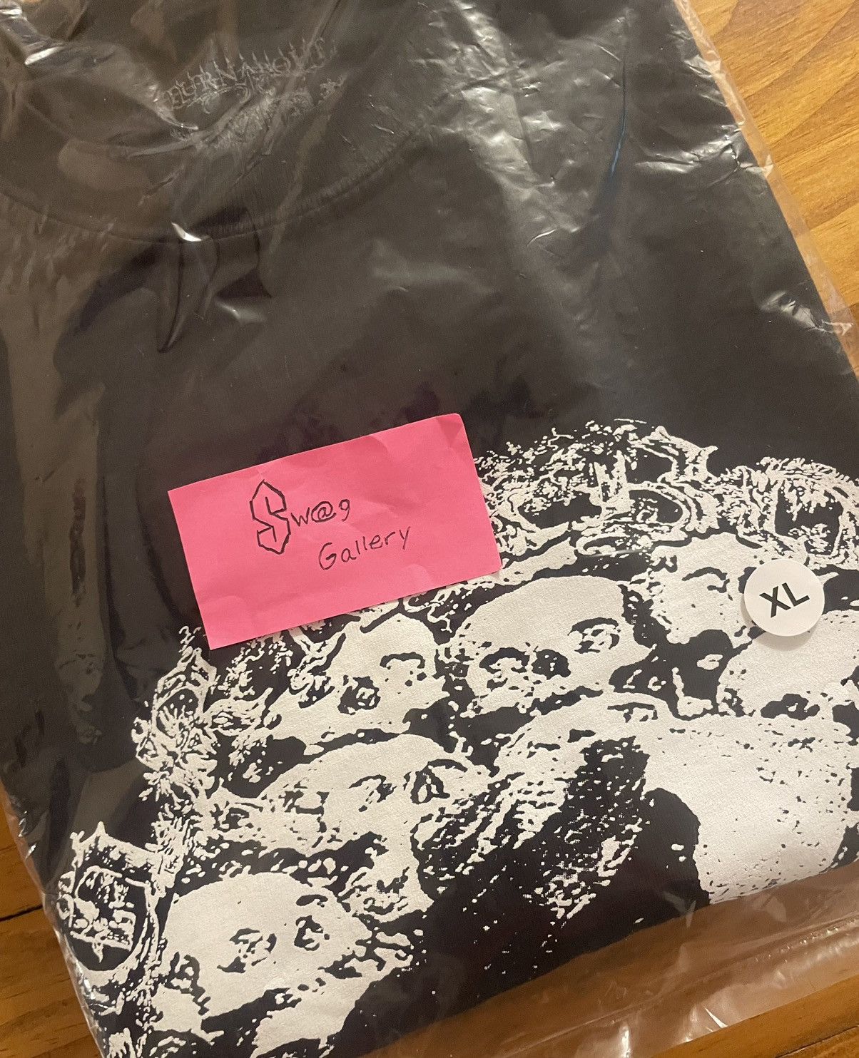 Turnabout - GORGEOUS t shirt Size - XL / Extra Large