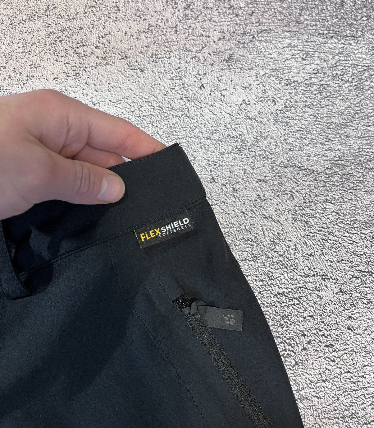 Jack Wolfskin Jack Wolfskin Flex Shield Softshell Pants Women Short USM Size 32" / US 10 / IT 46 - 3 Thumbnail