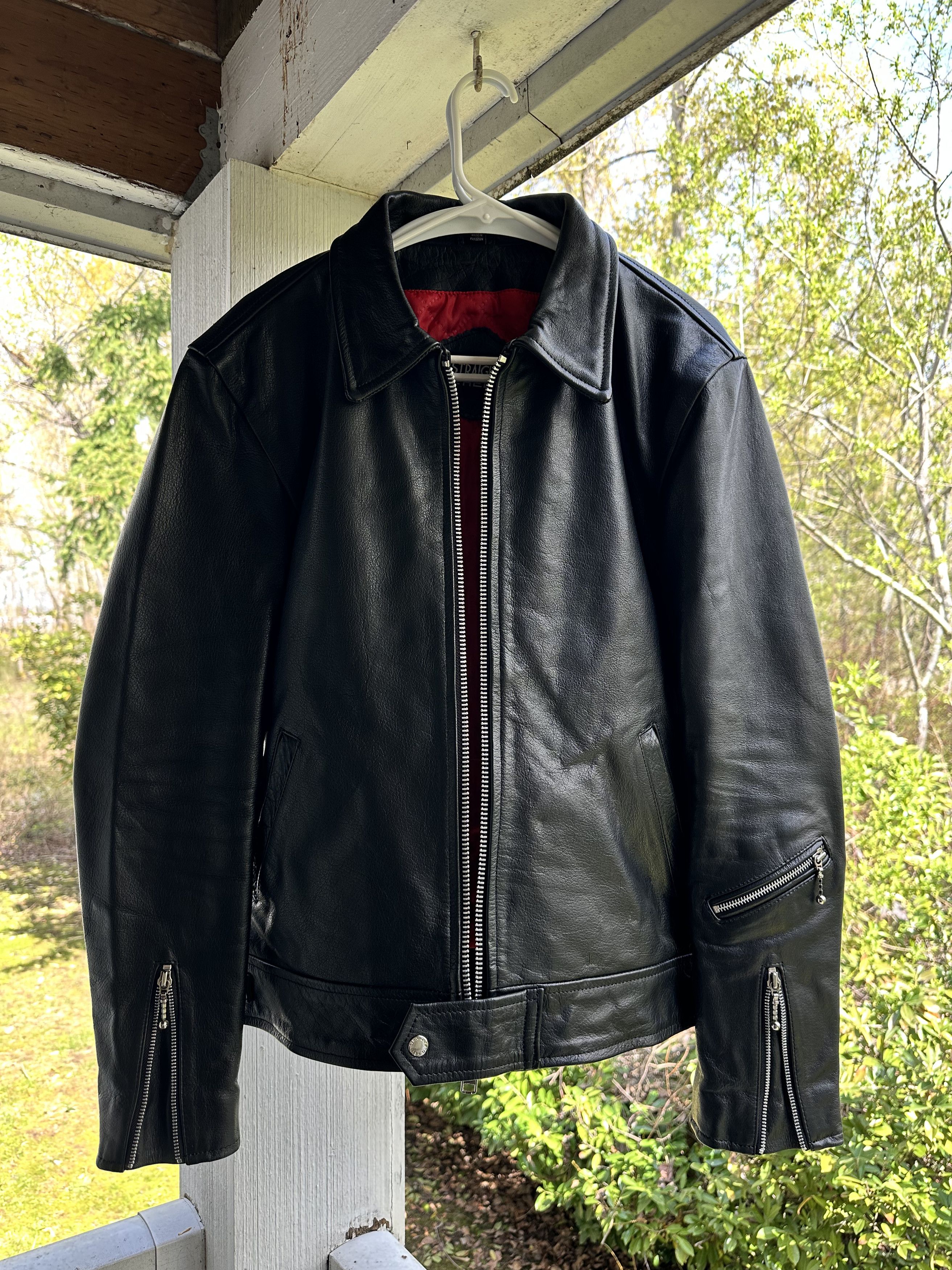 image of Straight To Hell Thunder in Black, Men's (Size Large)