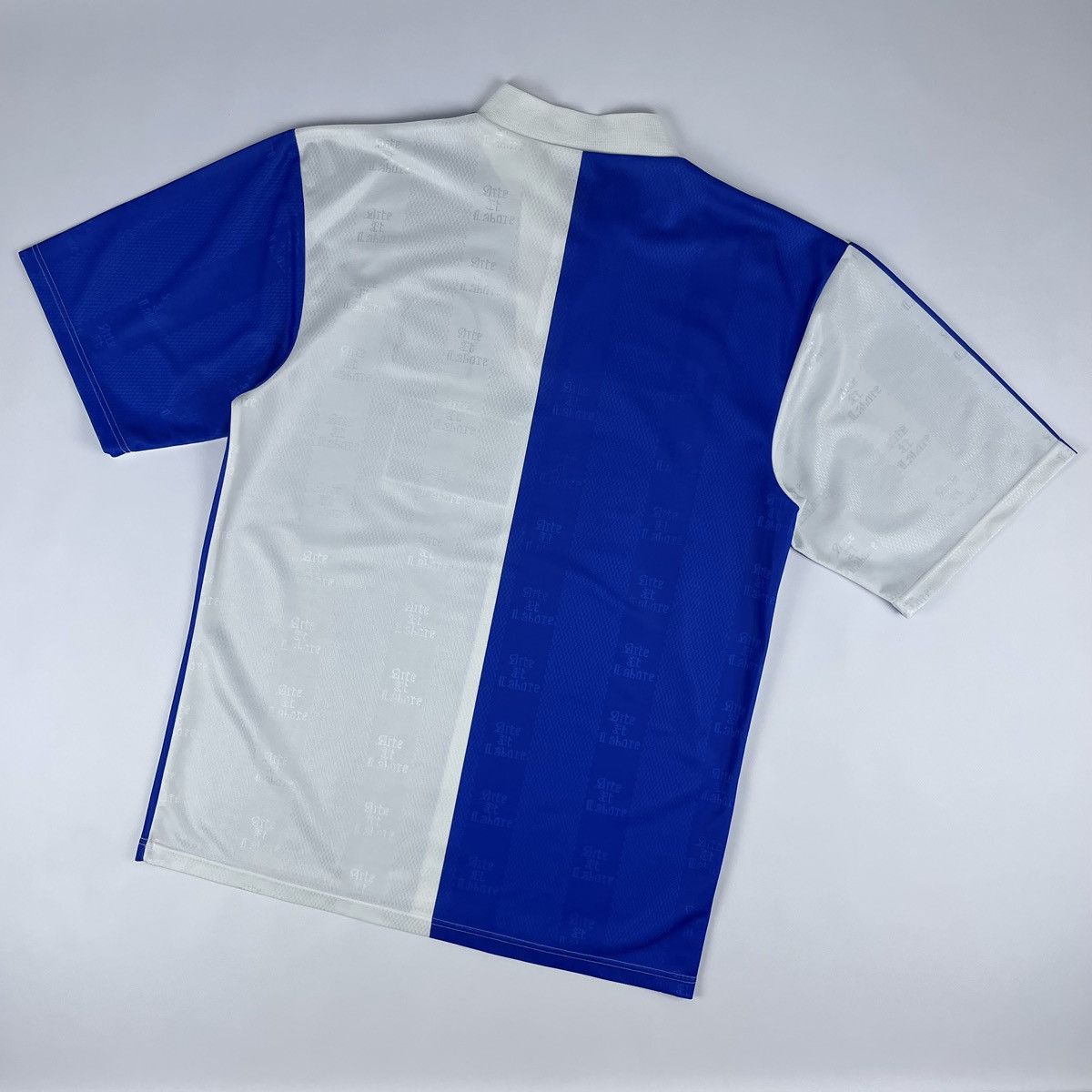 Asics Vintage Asics Blackburn Rovers 1996/98 Home Soccer Jersey Size US L / EU 52-54 / 3 - 15 Thumbnail