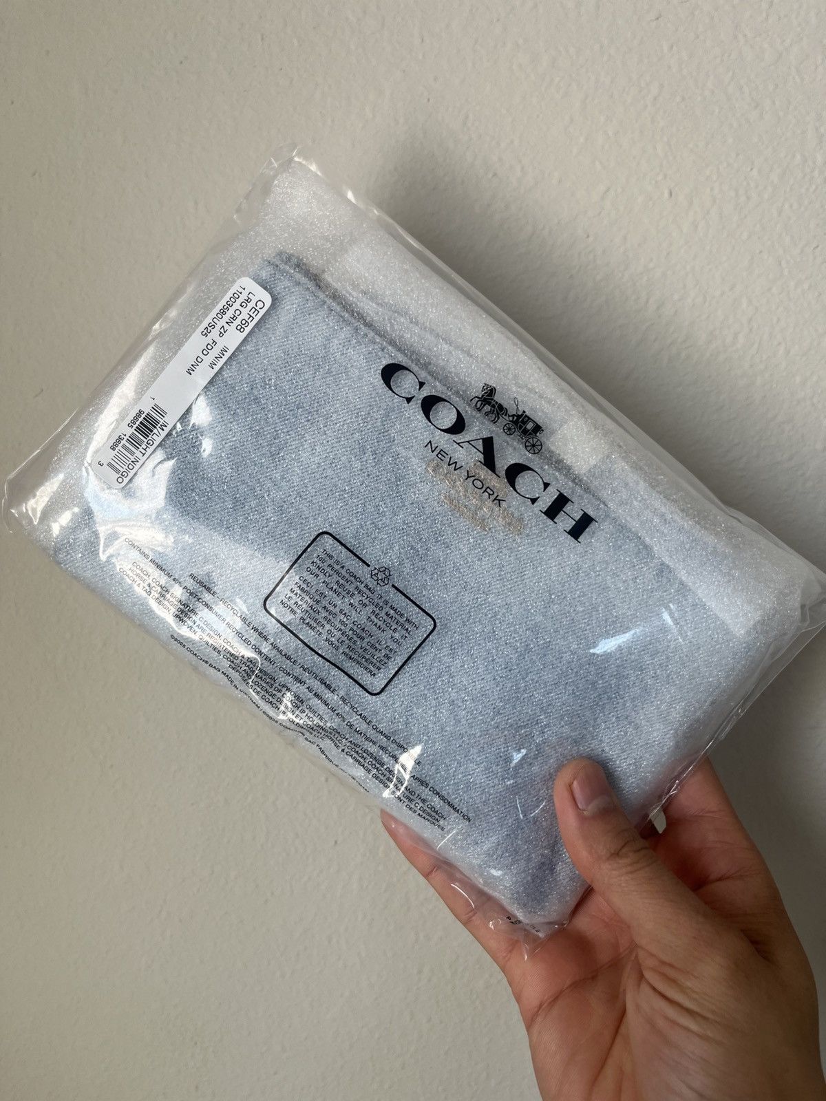 Coach Coach Large Corner Zip Wristlet In Loved Denim Size ONE SIZE - 8 Thumbnail