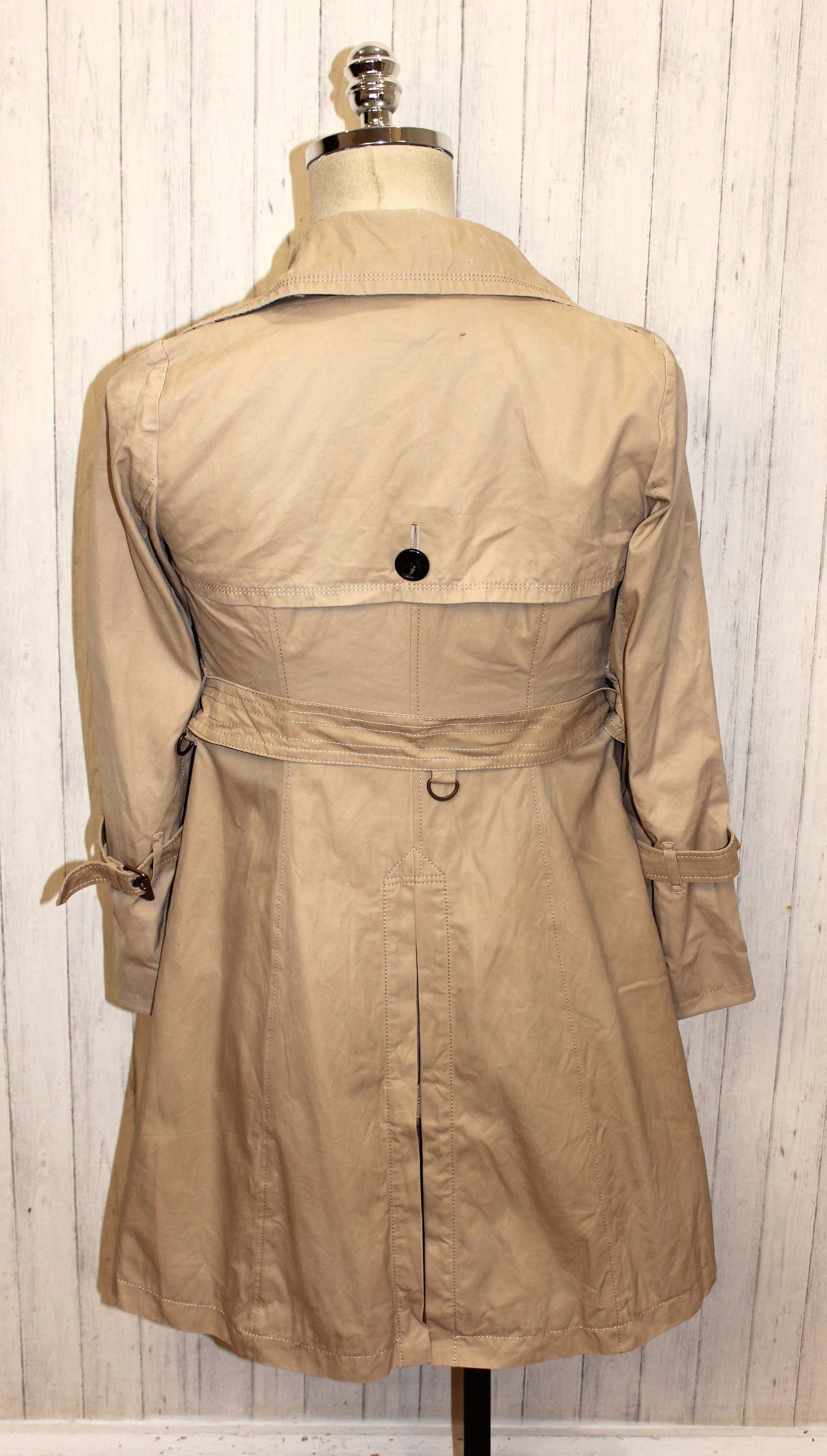 Burberry WOMEN'S BURBERRY Vintage Trench Coat Size M/L Size S / US 4 / IT 40 - 4 Thumbnail