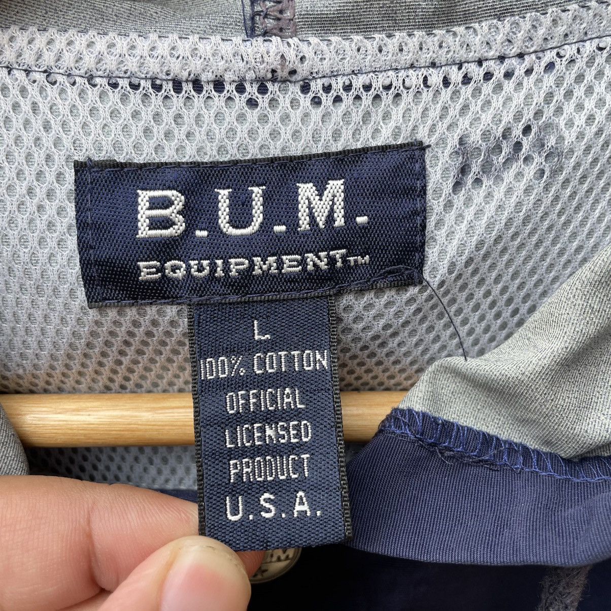 B.U.M Equipment 🔥Vtg 90s BUM Equipment Big Logo Hooded Anorak Light Jacket Size US L / EU 52-54 / 3 - 20 Thumbnail