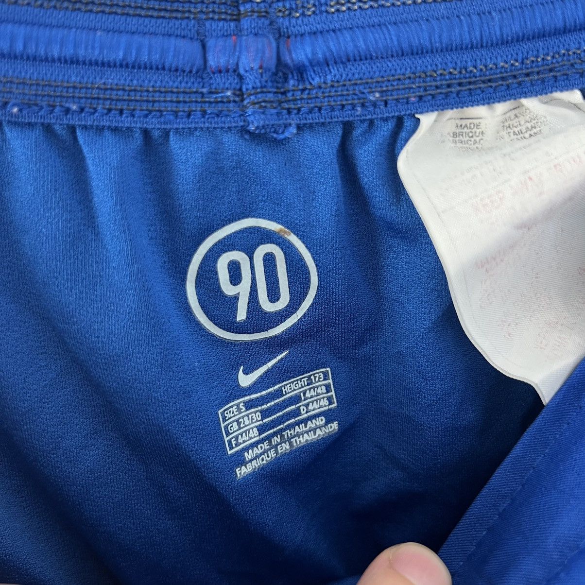 Nike Vintage Y2K Nike Arsenal Soccer Jersey Shorts Size US 30 / EU 46 - 5 Thumbnail