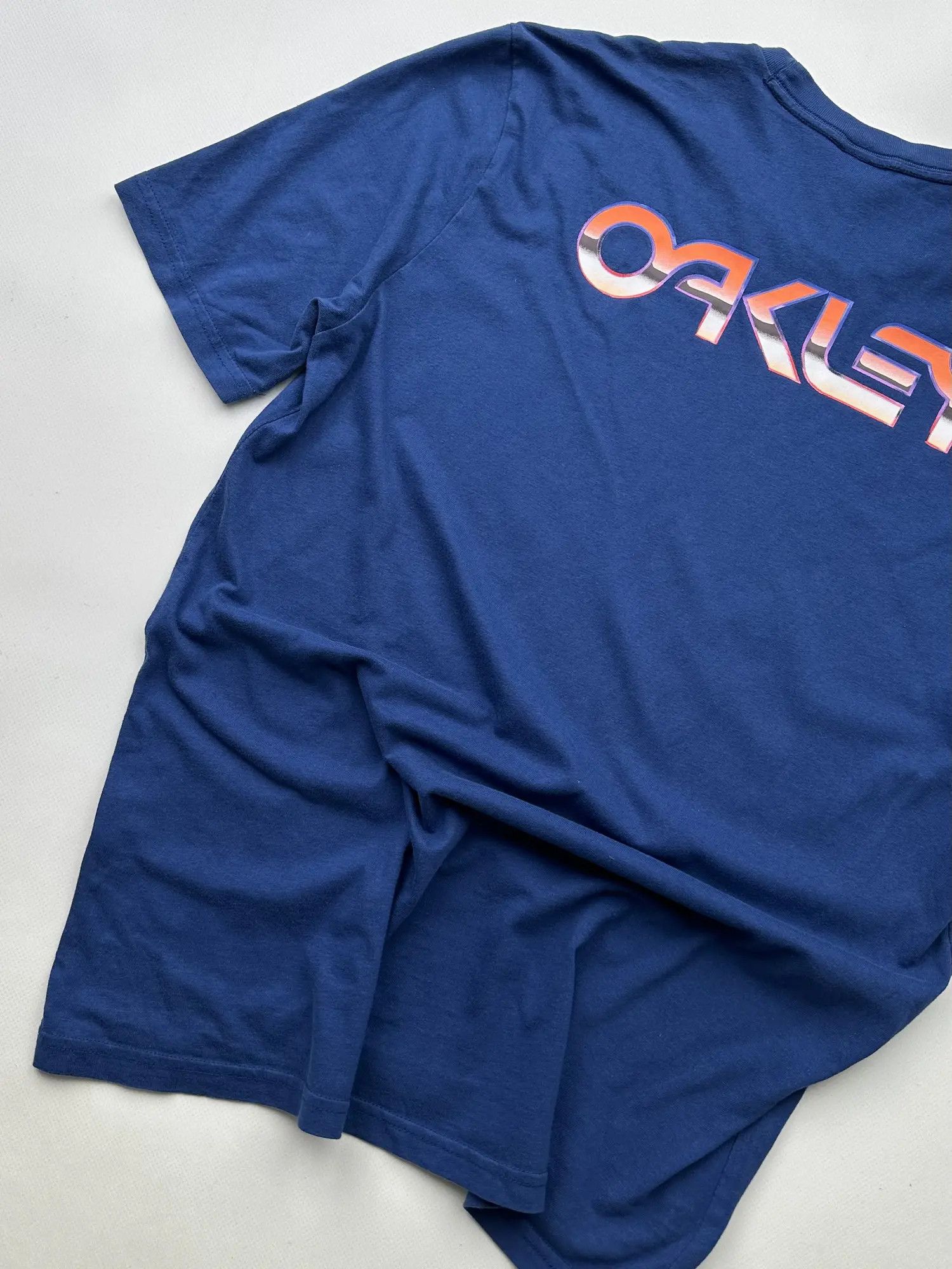 Oakley Oakley Vintage T-Shirt (195) Size US S / EU 44-46 / 1 - 7 Thumbnail