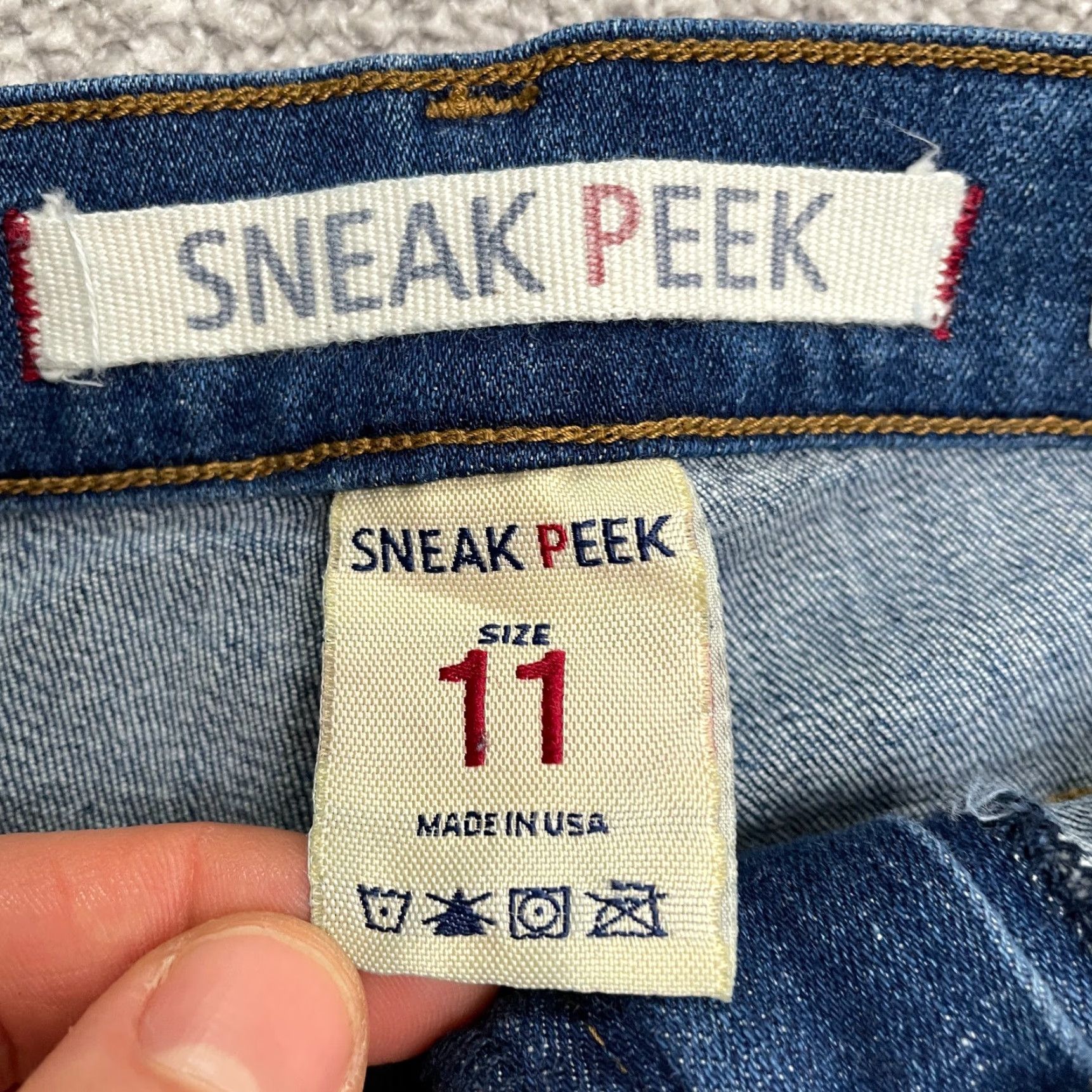 Vintage Sneak Peek Jeans Juniors 11 Distressed Embroidered Denim Blue High Rise 26x27 Boyfriend Regular Women's Vintage No? Size 32" / US 10 / IT 46 - 6 Thumbnail