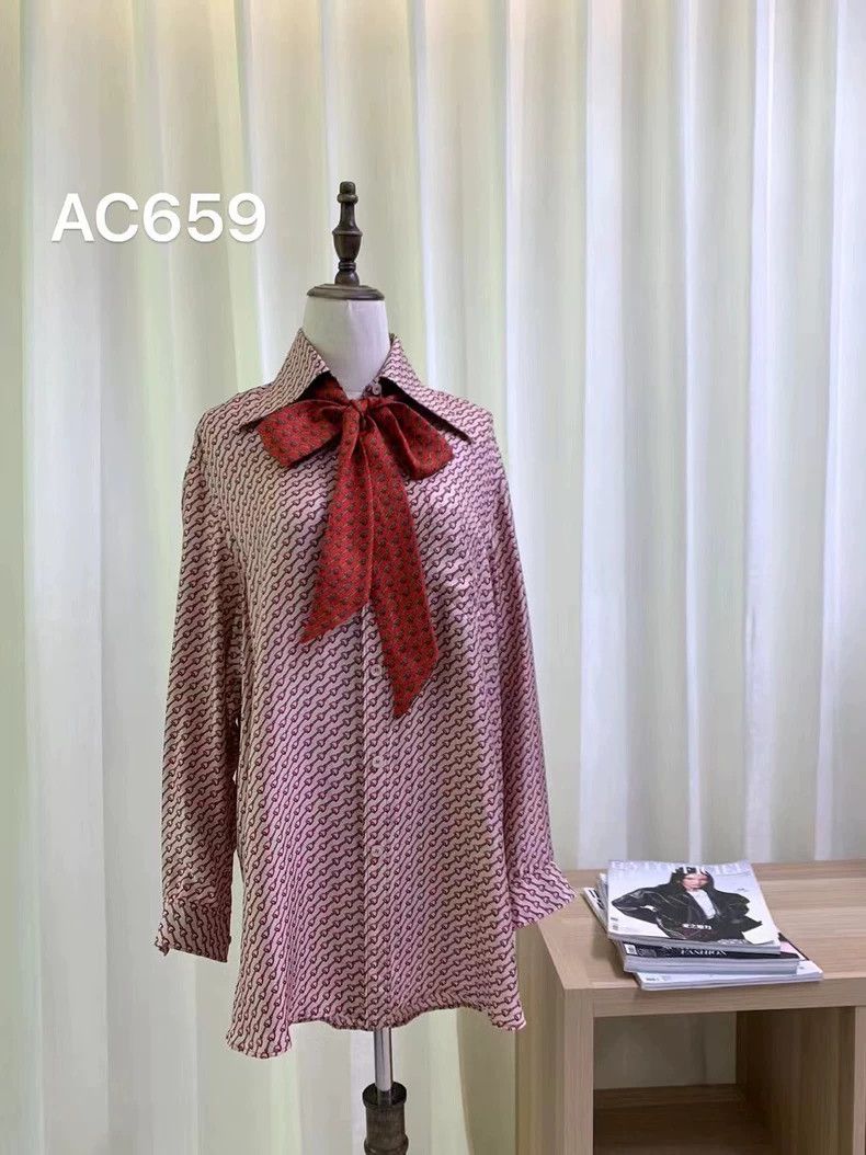 Gucci Gucci Silk horseshoe printed long-sleeved shirt 2501-Nextar Size US XXS / EU 40 - 1 Thumbnail