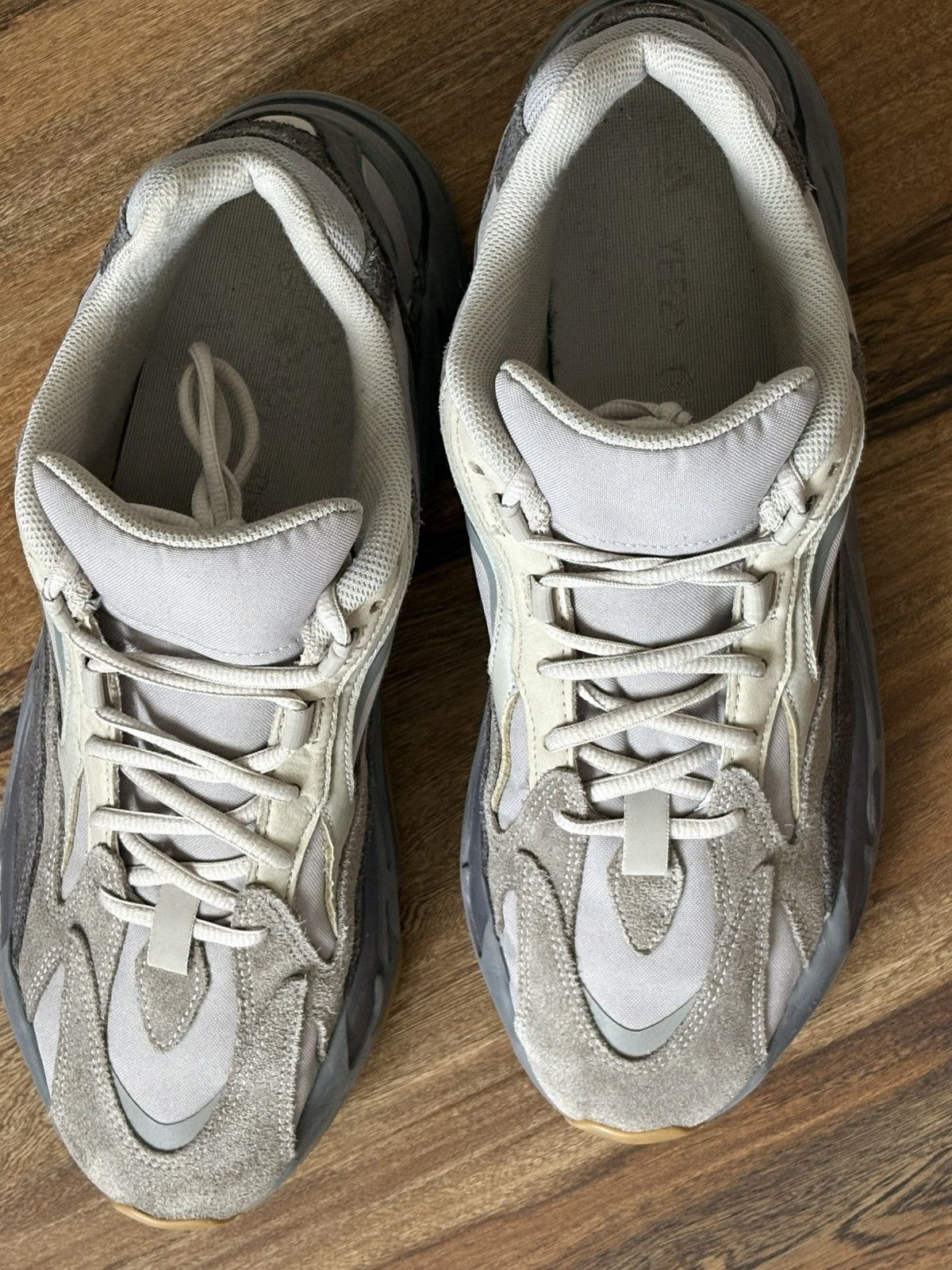 Yeezy Size 13 - adidas Yeezy Boost 700 V2 Tephra FU7914 Size US 13 / EU 46 - 6 Thumbnail