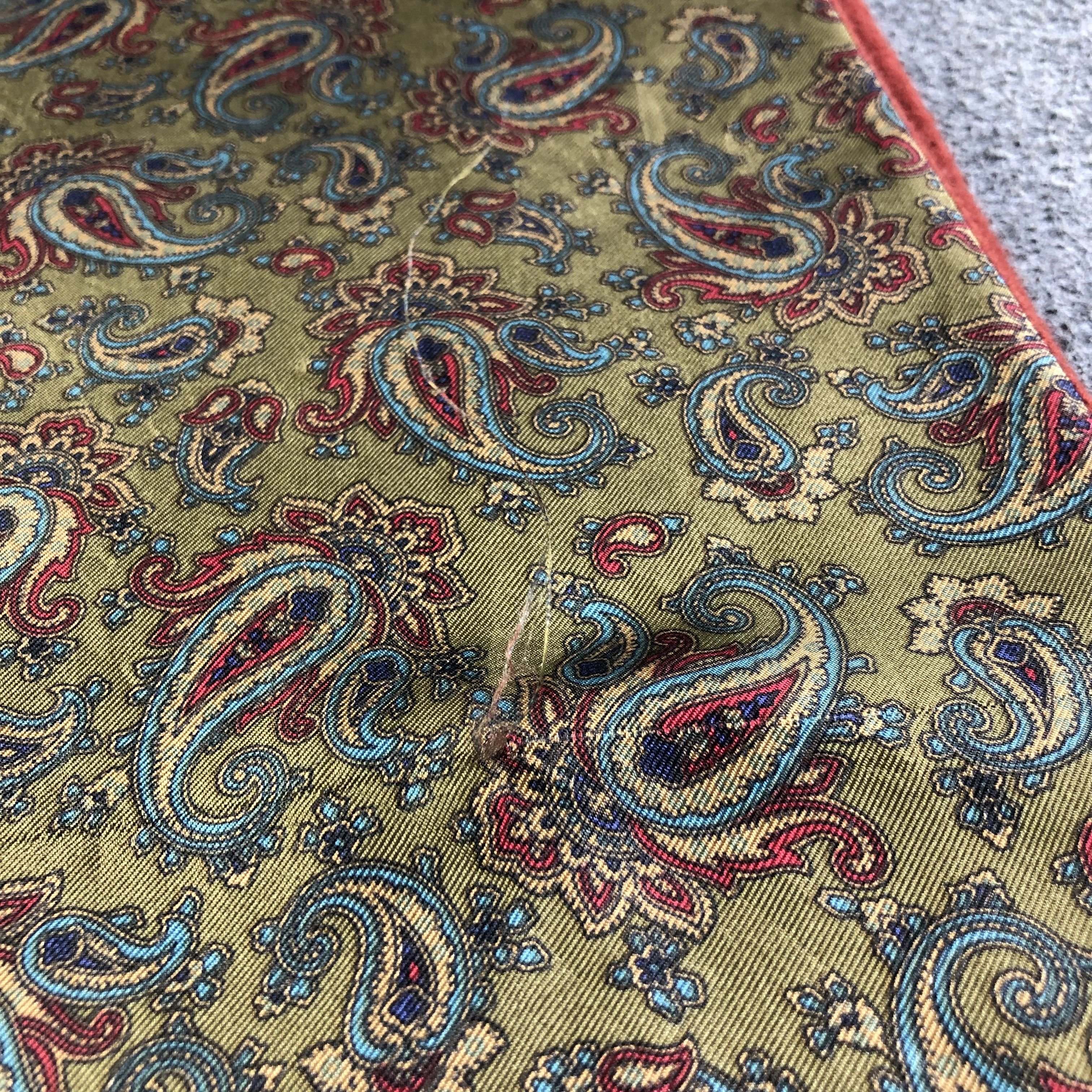 Pierre Balmain Pierre Balmain Silk/Wool Paisley Scarf Muffler V2550 Size ONE SIZE - 5 Thumbnail