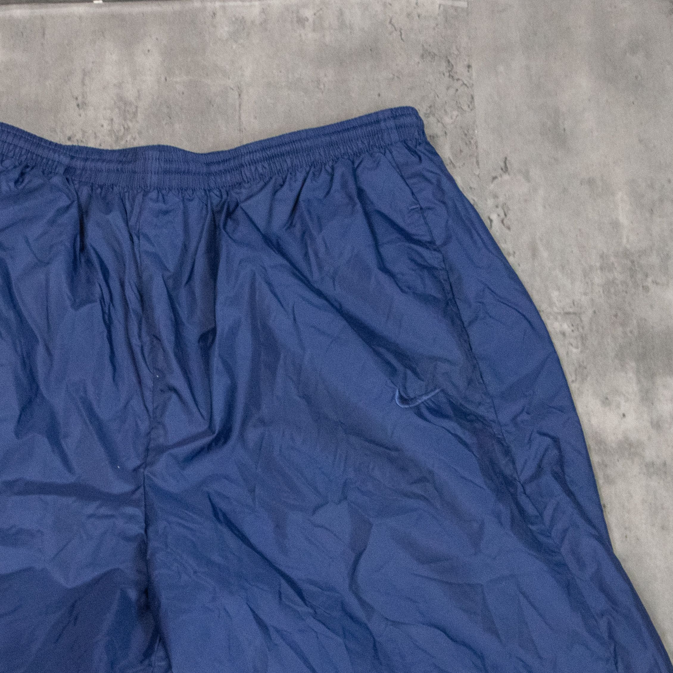 Nike Vintage 90's Nike Tonal Baggy Relax Fit Navy Sweatpant's Size US 30 / EU 46 - 7 Thumbnail