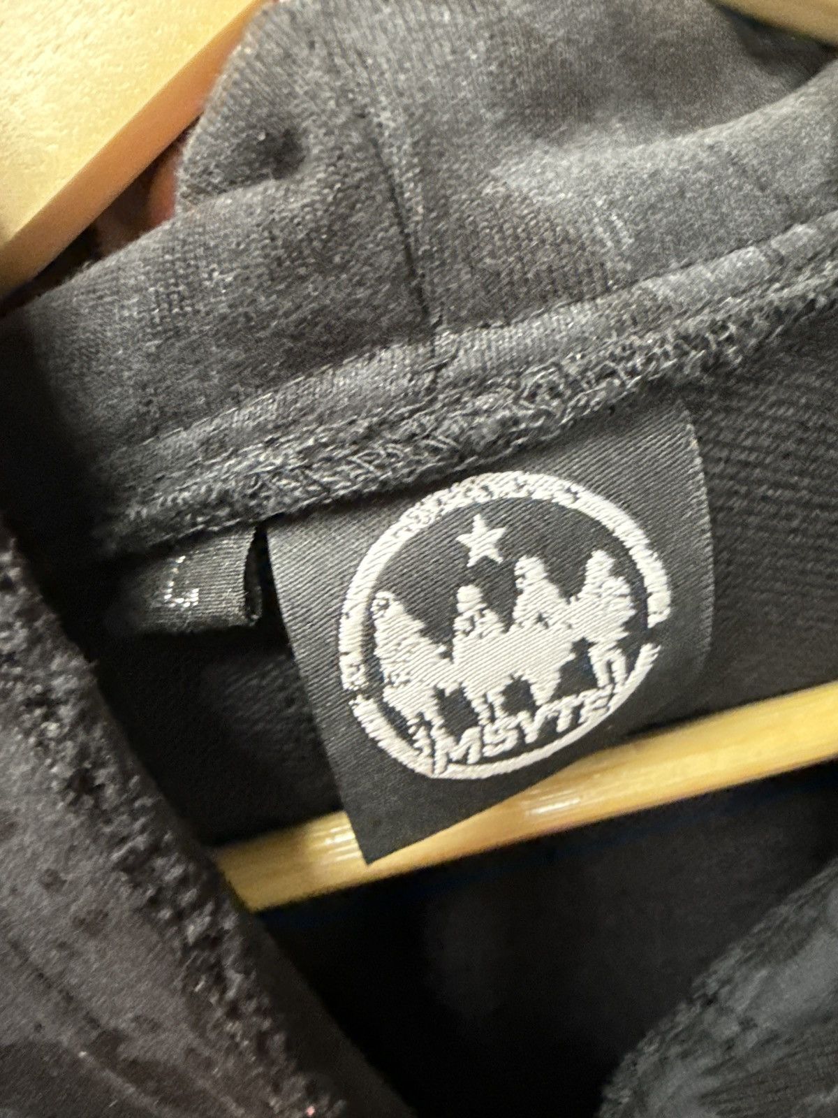 Other Msyte Black Graffiti Zip Size US L / EU 52-54 / 3 - 3 Thumbnail