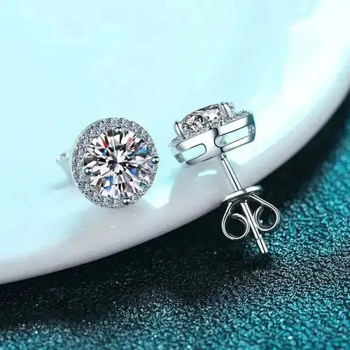Japanese Brand 925 Sterling Silver 0.5 Carat Moissanite Round Earrings Size ONE SIZE - 4 Thumbnail
