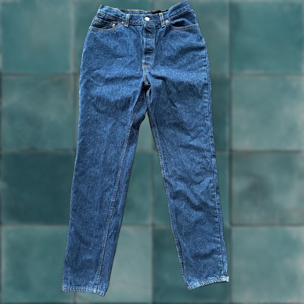 Levi's VINTAGE Levi's 501 High Waist Button Fly Jeans 28x31 Blue Denim 90s Womens Size 28" / US 6 / IT 42 - 1 Thumbnail