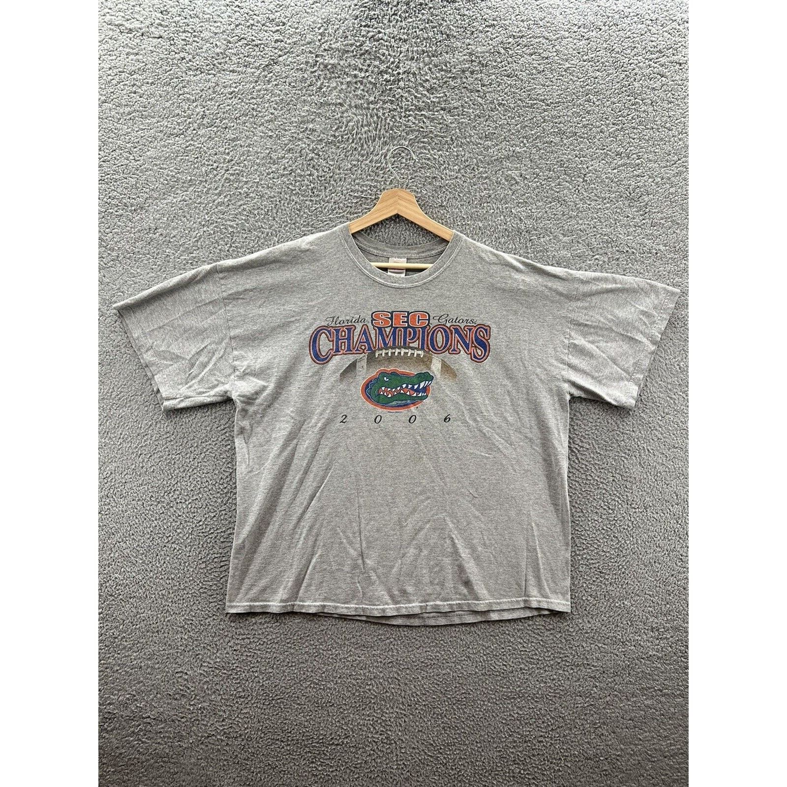 Other Three Gators Football Basketball Champions 2006 T-Shirts Size US XL / EU 56 / 4 - 3 Thumbnail