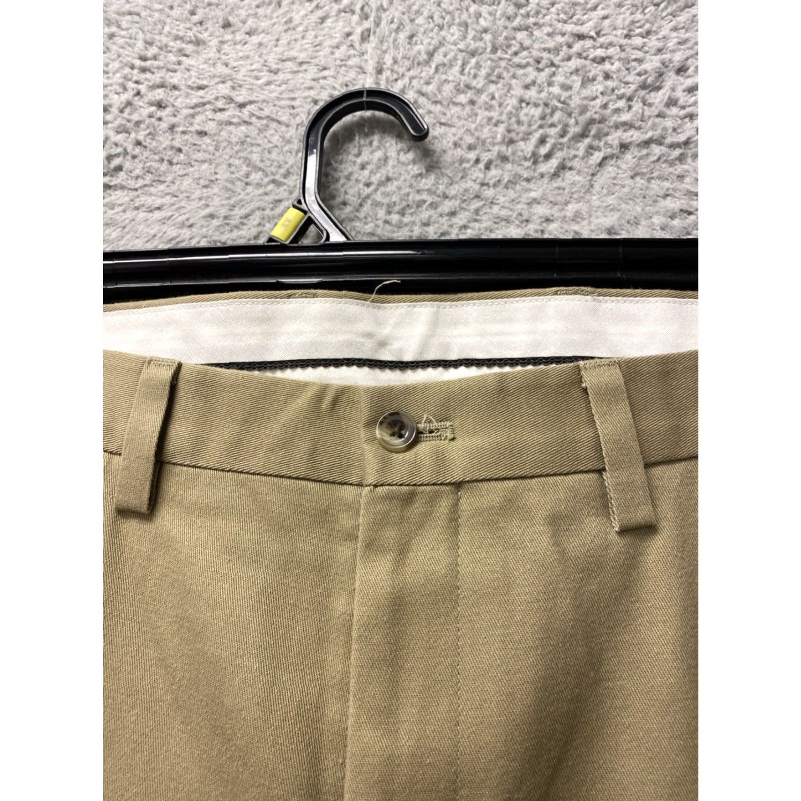 Eddie Bauer VINTAGE Eddie Bauer Chino Pants Men's 42x30 Khaki Corduroy /163-34 Green Casual Travel Relaxed Straight Pockets 42 Regular Size US 42 / EU 58 - 2 Thumbnail