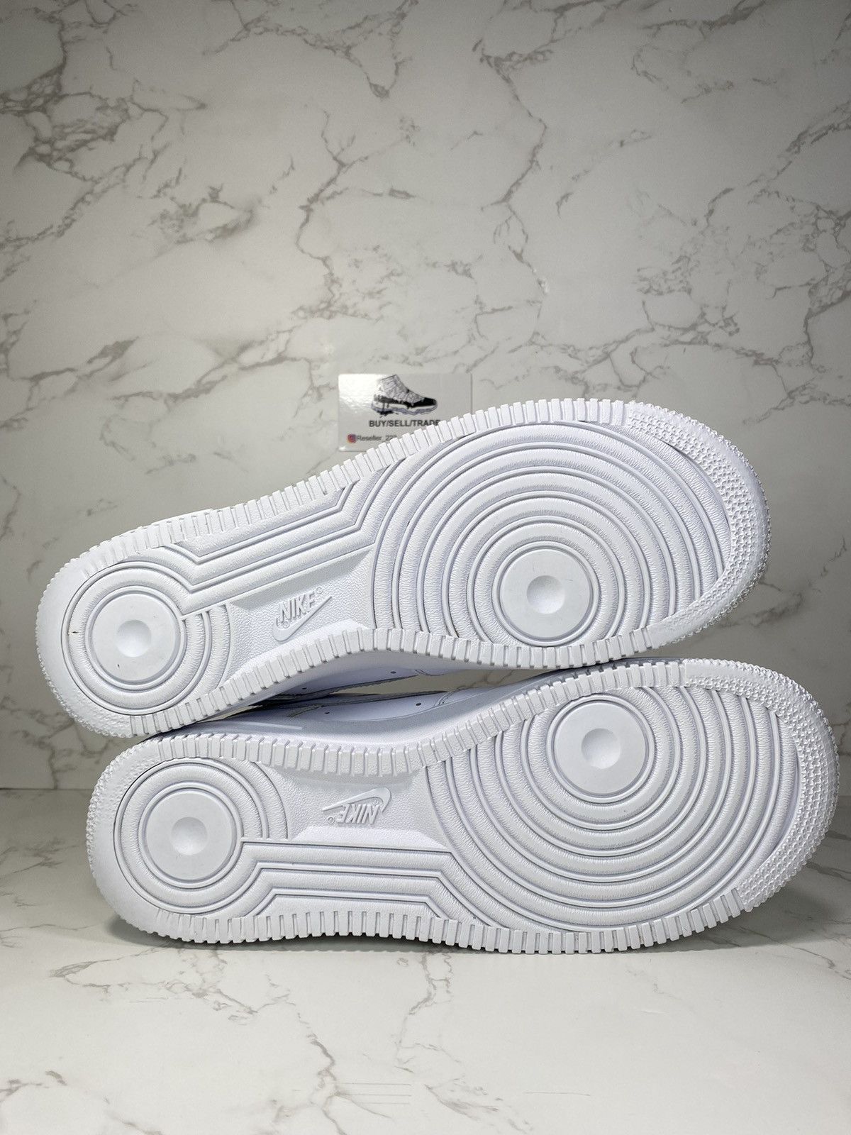 Nike Supreme x Air Force 1 Low 'Box Logo - White' Size US 8 / EU 41 - 6 Thumbnail
