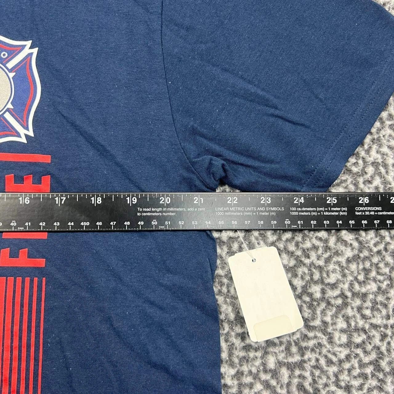 Other Chicago Fire Shirt Men Short Sleeve Crew Neck Cotton L Size US L / EU 52-54 / 3 - 3 Thumbnail