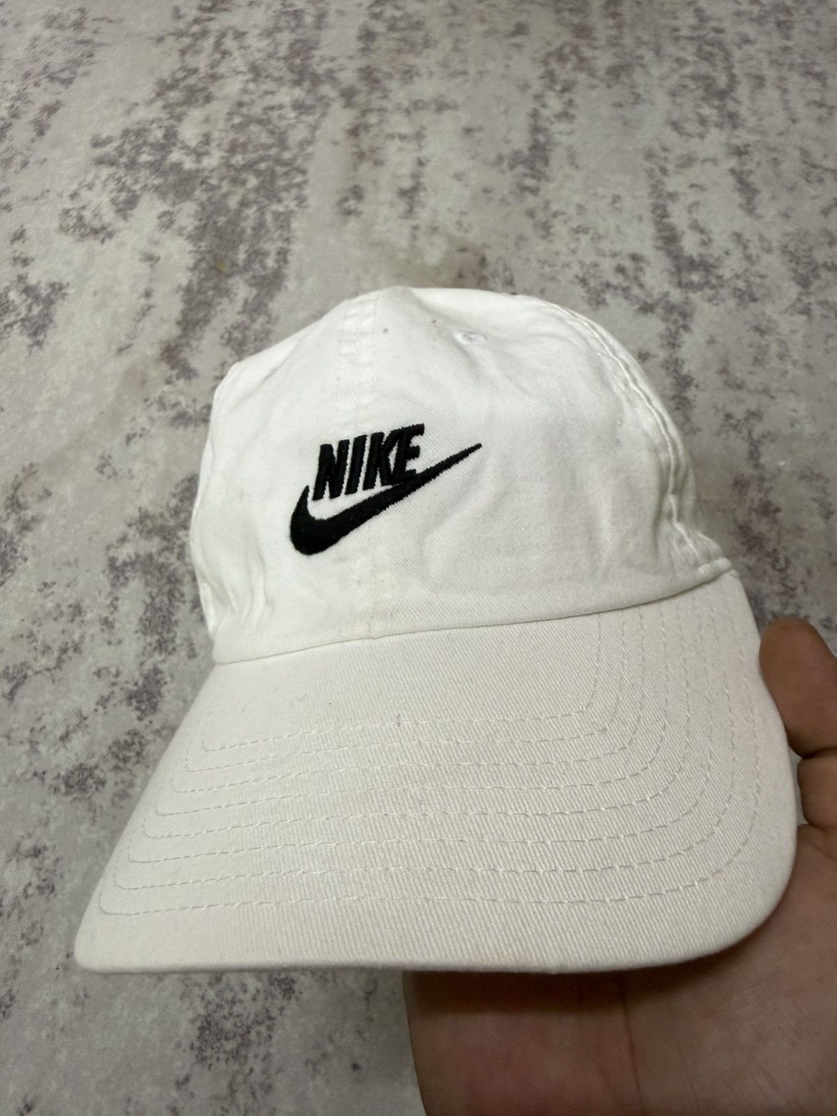 Nike Nike Swoosh Heritage 86 Buckle Back Adjustable Cap Size ONE SIZE - 6 Thumbnail