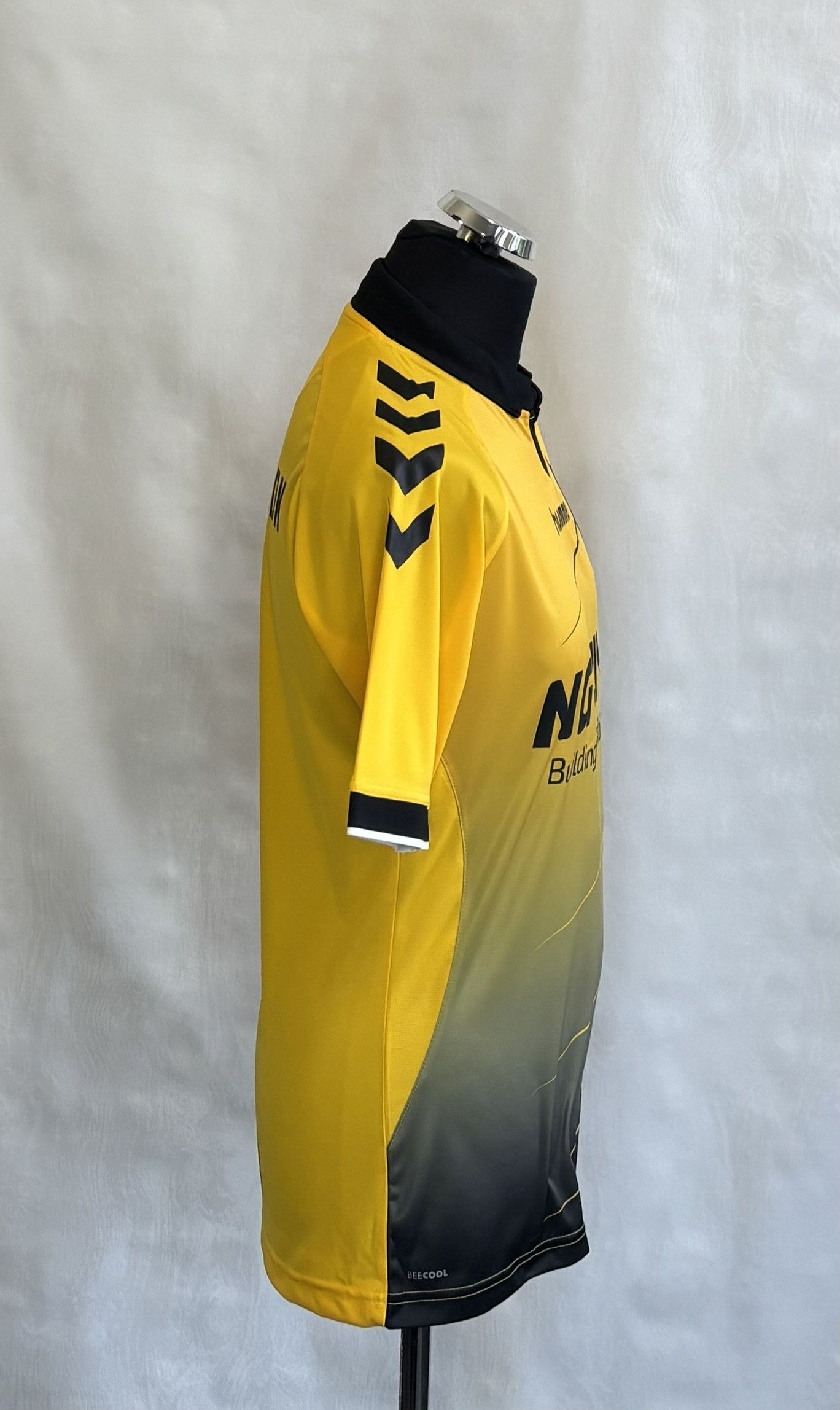 Hummel AC Horsens 2019/2021 Hummel Football Jersey Size M Size US M / EU 48-50 / 2 - 4 Thumbnail