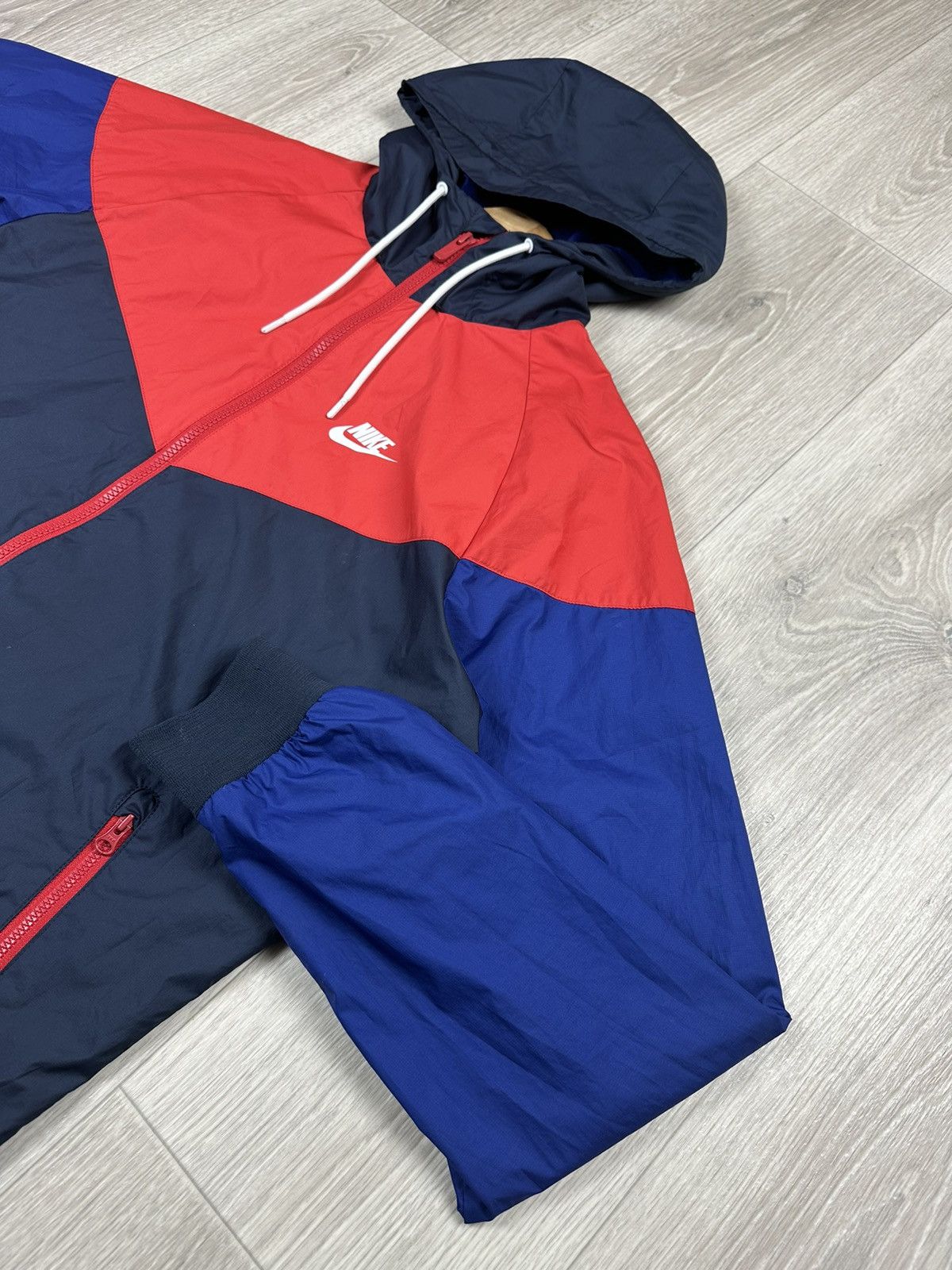 Vintage Y2K Crazy Nike Small Logo Winbreaker Jacket Size US M / EU 48-50 / 2 - 5 Thumbnail