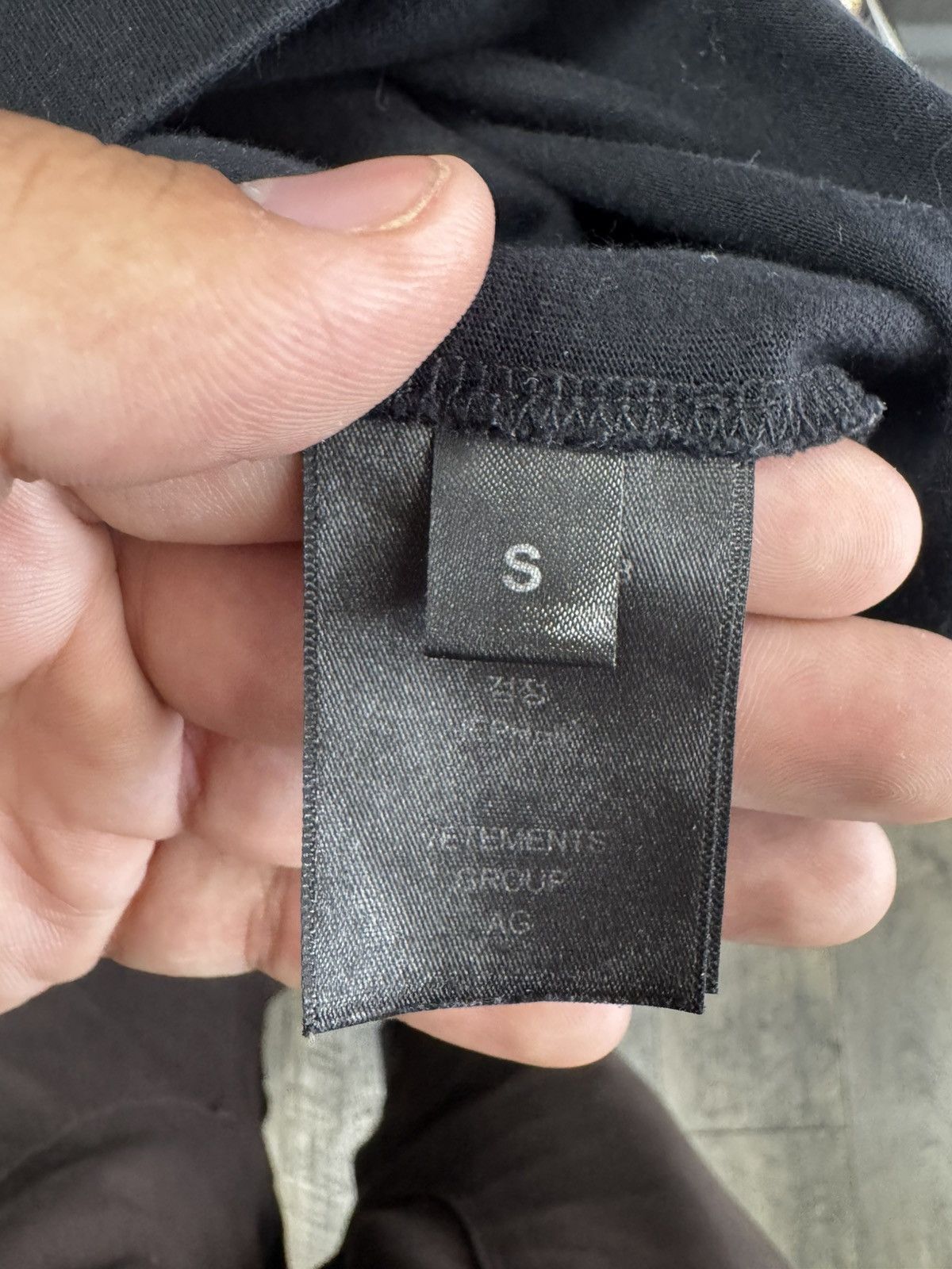 Vetements S/S22 “Maybe Mental” T-Shirt Size US S / EU 44-46 / 1 - 7 Thumbnail