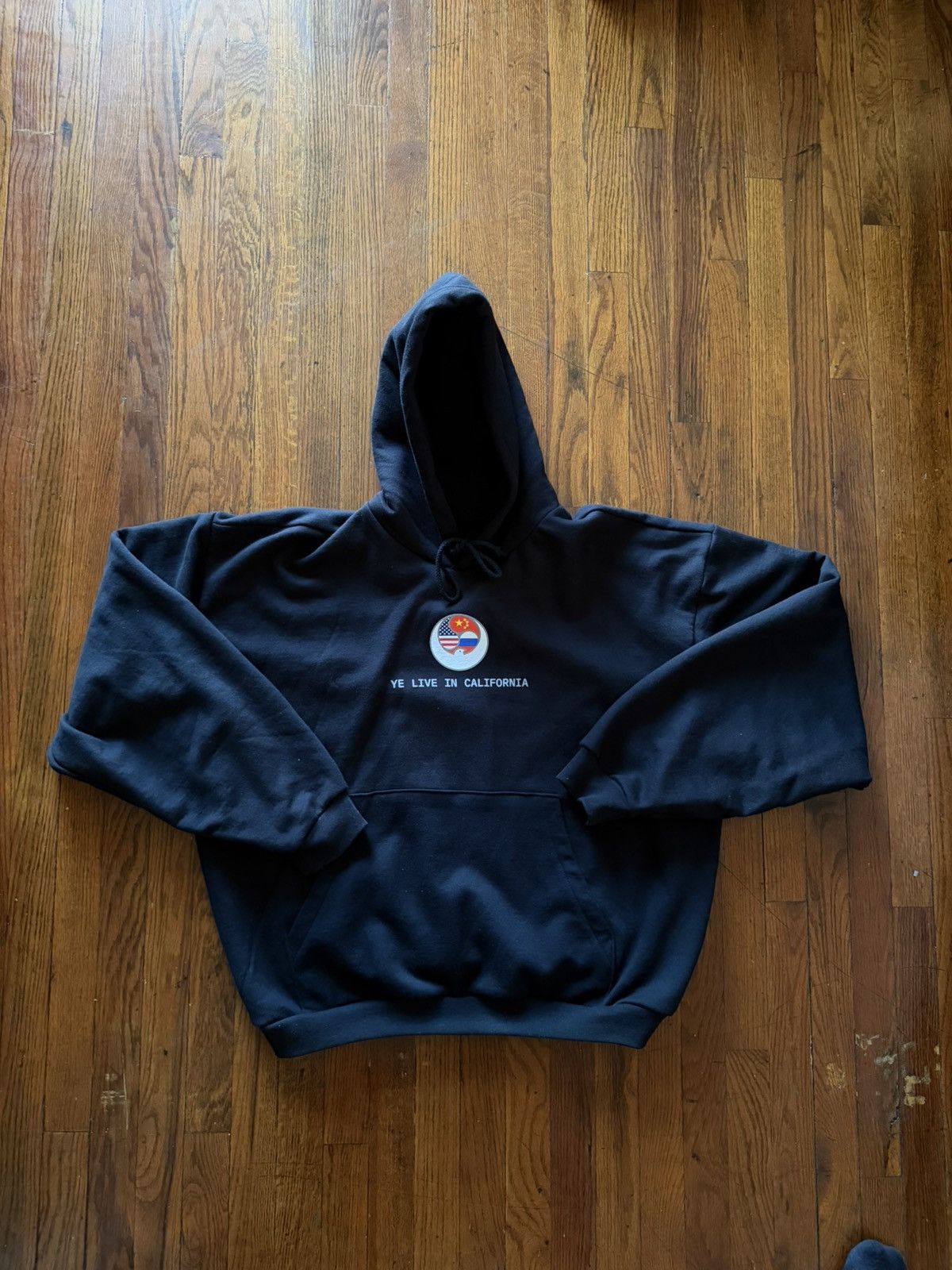 Kanye West KANYE WEST YE SOFI HOODIE Size US M / EU 48-50 / 2 - 1 Thumbnail