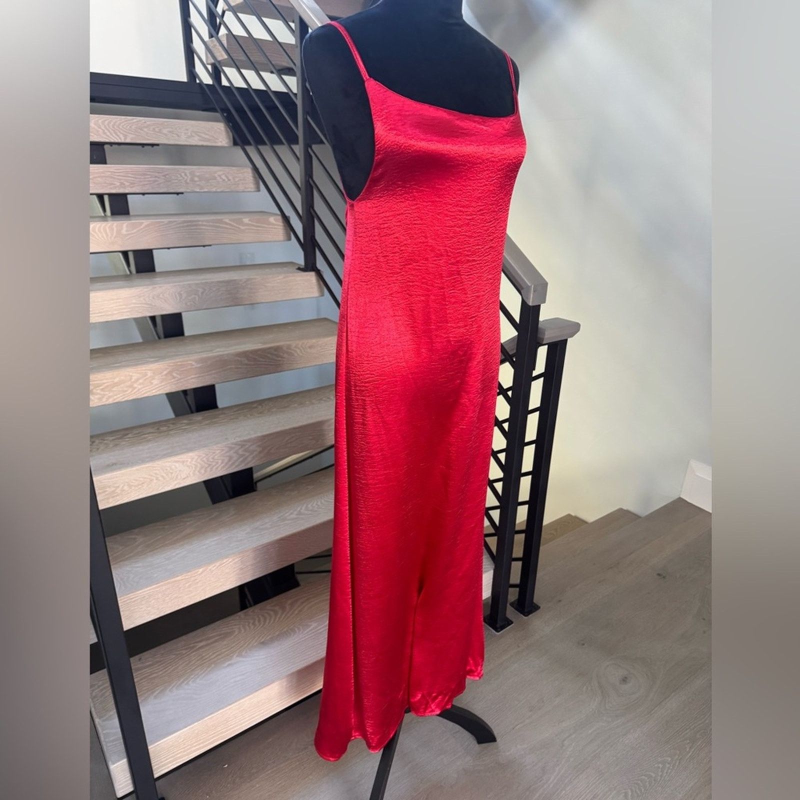 Other New Elegant Red Satin Evening Gown size S/M Size S / US 4 / IT 40 - 7 Thumbnail