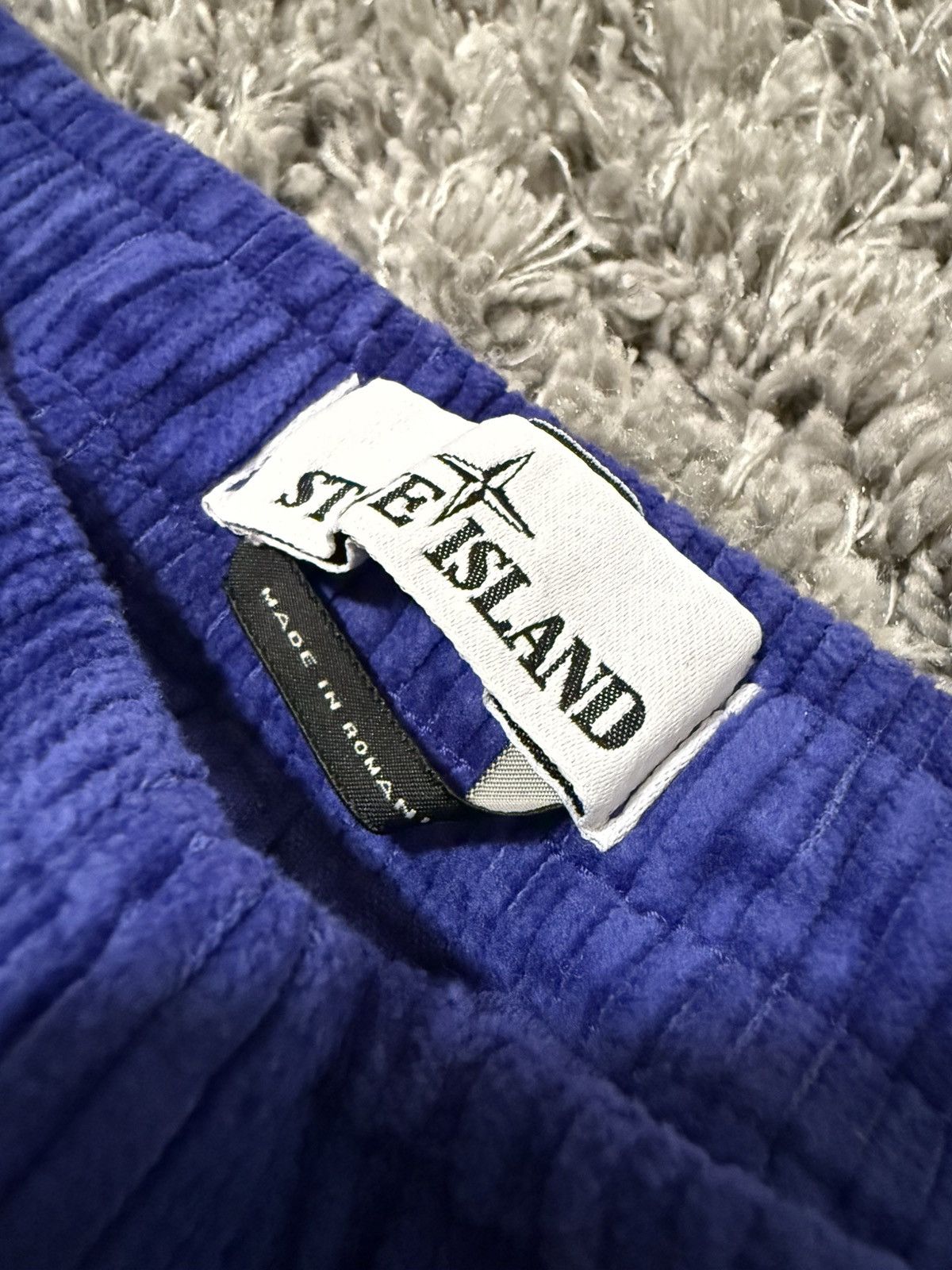 Stone Island Corduroy cargo pants Size US 31 - 11 Thumbnail