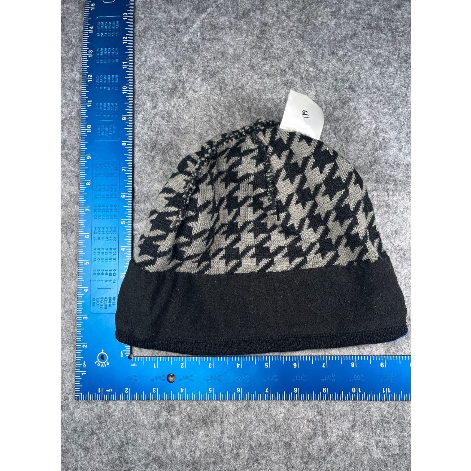 NCAA NCAA Beanie Adult One Size Gray Black Houndstooth Acrylic Knit Beanie Hat Mens Womens Unisex Outdoors Seasonal Fall Winter Lightweight Adjustable Size ONE SIZE - 6 Thumbnail