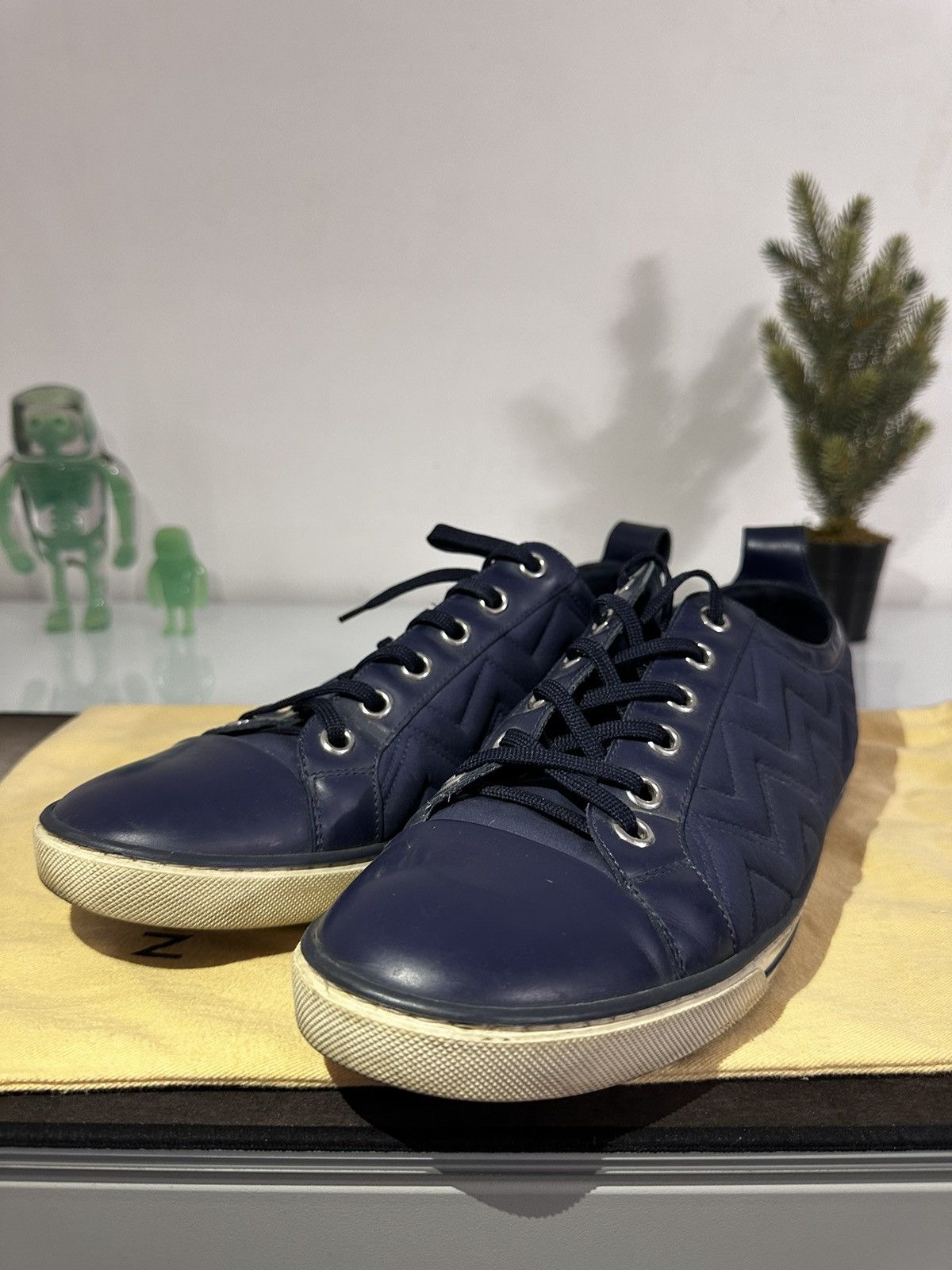 Louis Vuitton Navy Blue Sneakers Size US 11.5 / EU 44-45 - 8 Thumbnail