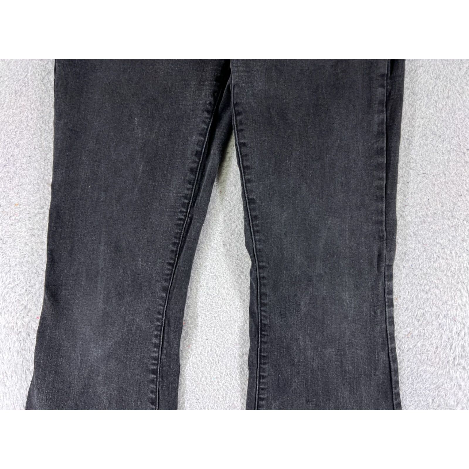 Forever 21 FOREVER 21 Jeans Juniors 30 Black Denim Flared High Rise 24x28 Cotton Blend 5-Pocket Design Womens Jeans Size 30" / US 8 / IT 44 - 3 Thumbnail