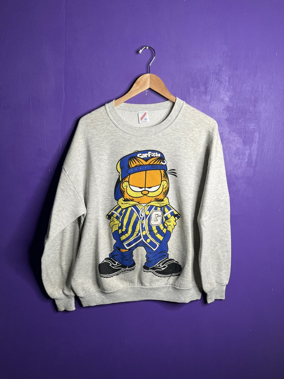 Vintage Vintage 90s swaggy Garfield big print sweatshirt Size US L / EU 52-54 / 3 - 1 Thumbnail