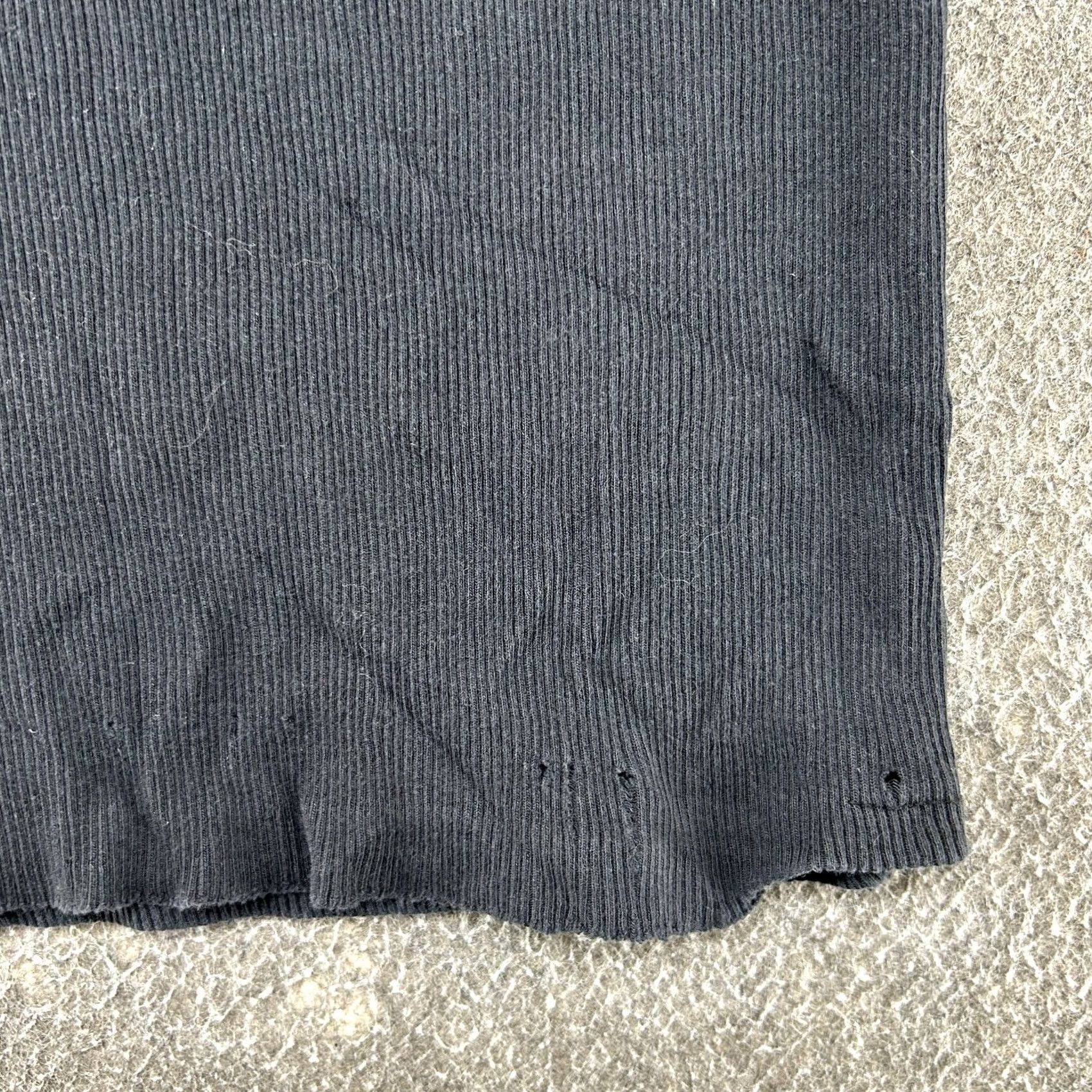 Vintage VINTAGE Angels Rock Shirt Womens L Black Tank Top Ribbed Knit Wings Emo Goth Y2K Size L / US 10 / IT 46 - 5 Thumbnail