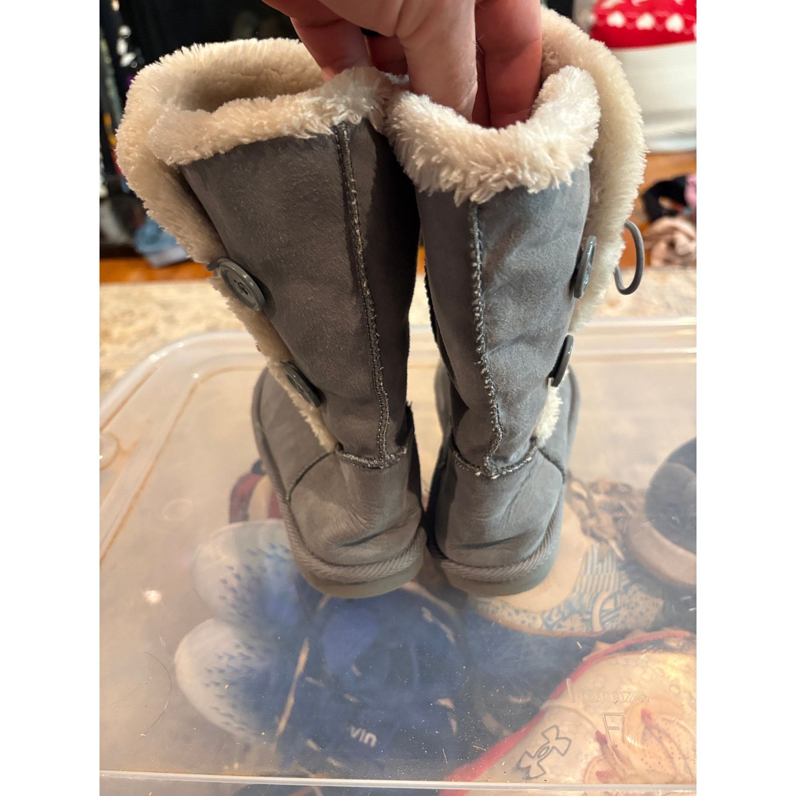 Old Navy Old Navy Tall Grey Faux Suede Boots Women’s Size 2 Shearling Size US 4 / IT 34 - 4 Thumbnail