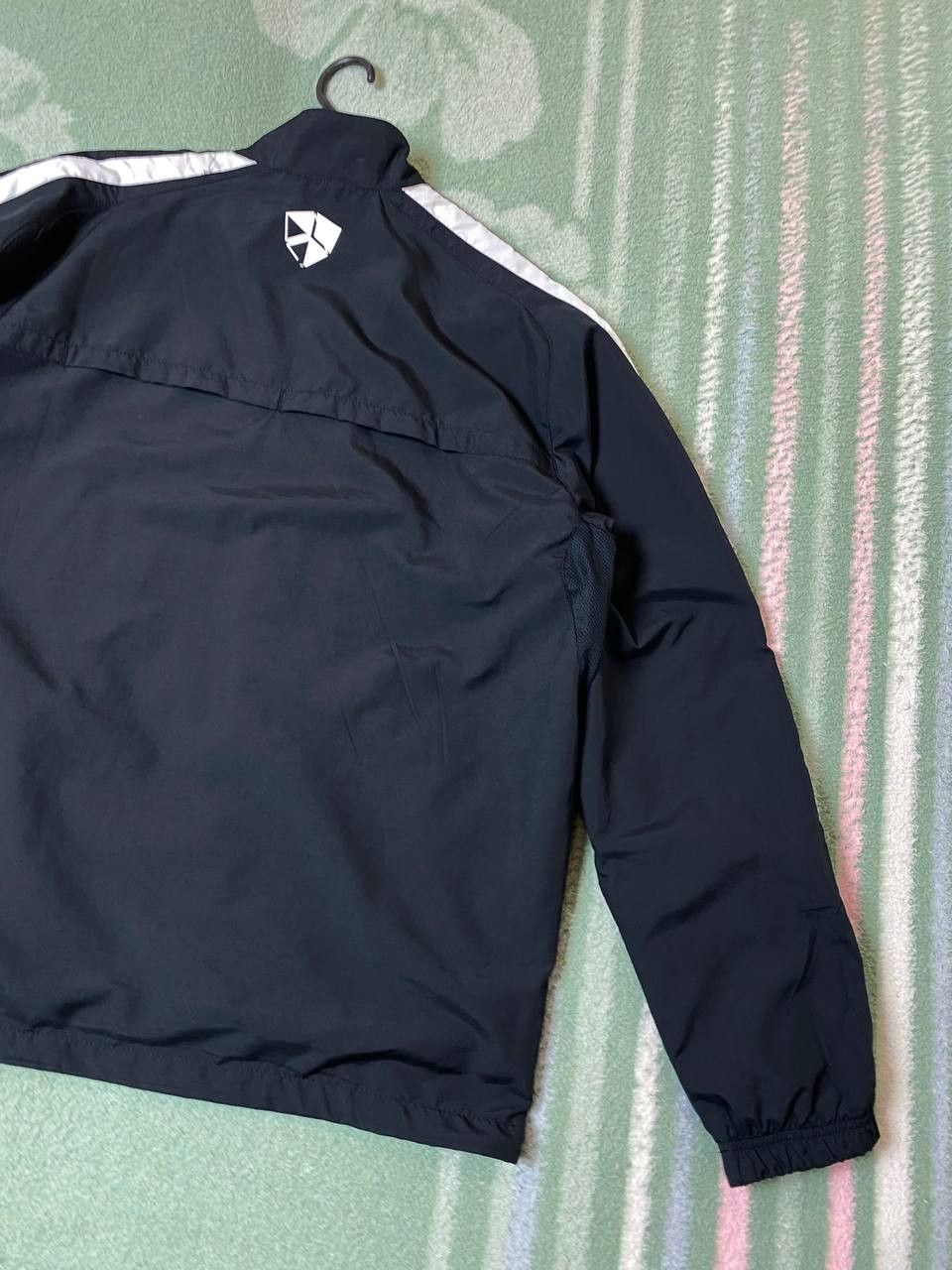 Nike Vintage 90s Nike Embroiderd Swoosh Zip Up Windbreaker Jacket Size US XL / EU 56 / 4 - 15 Thumbnail