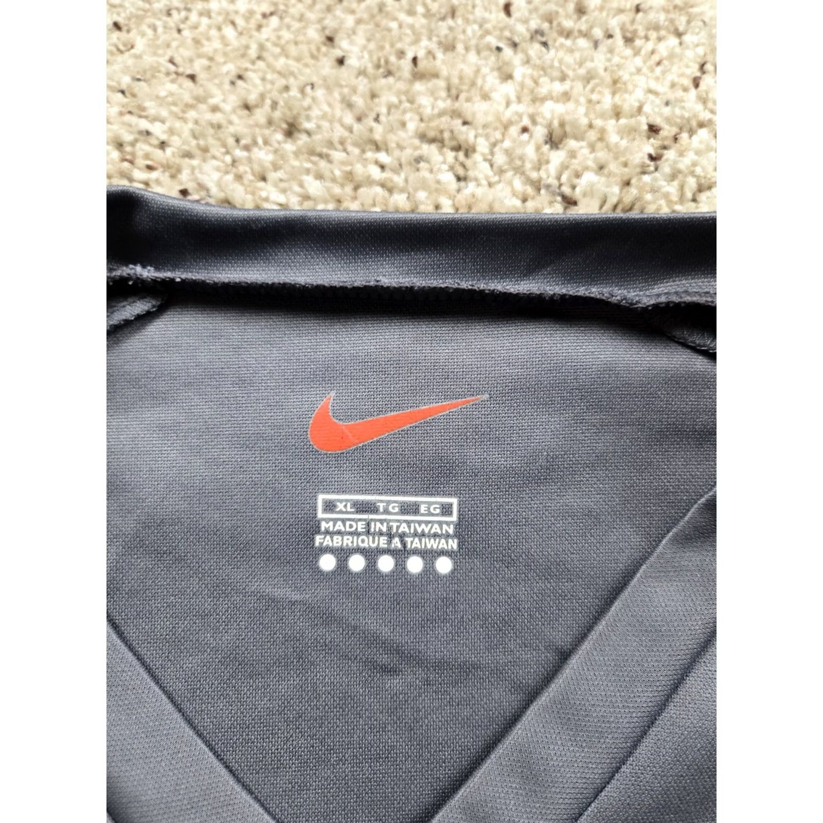 Nike Vintage Nike Dri-FIT Alpha Project T-Shirt XL Mens Gray Short Sleeve NWT 90s USA Sports Moisture Wicking Size US XL / EU 56 / 4 - 5 Thumbnail