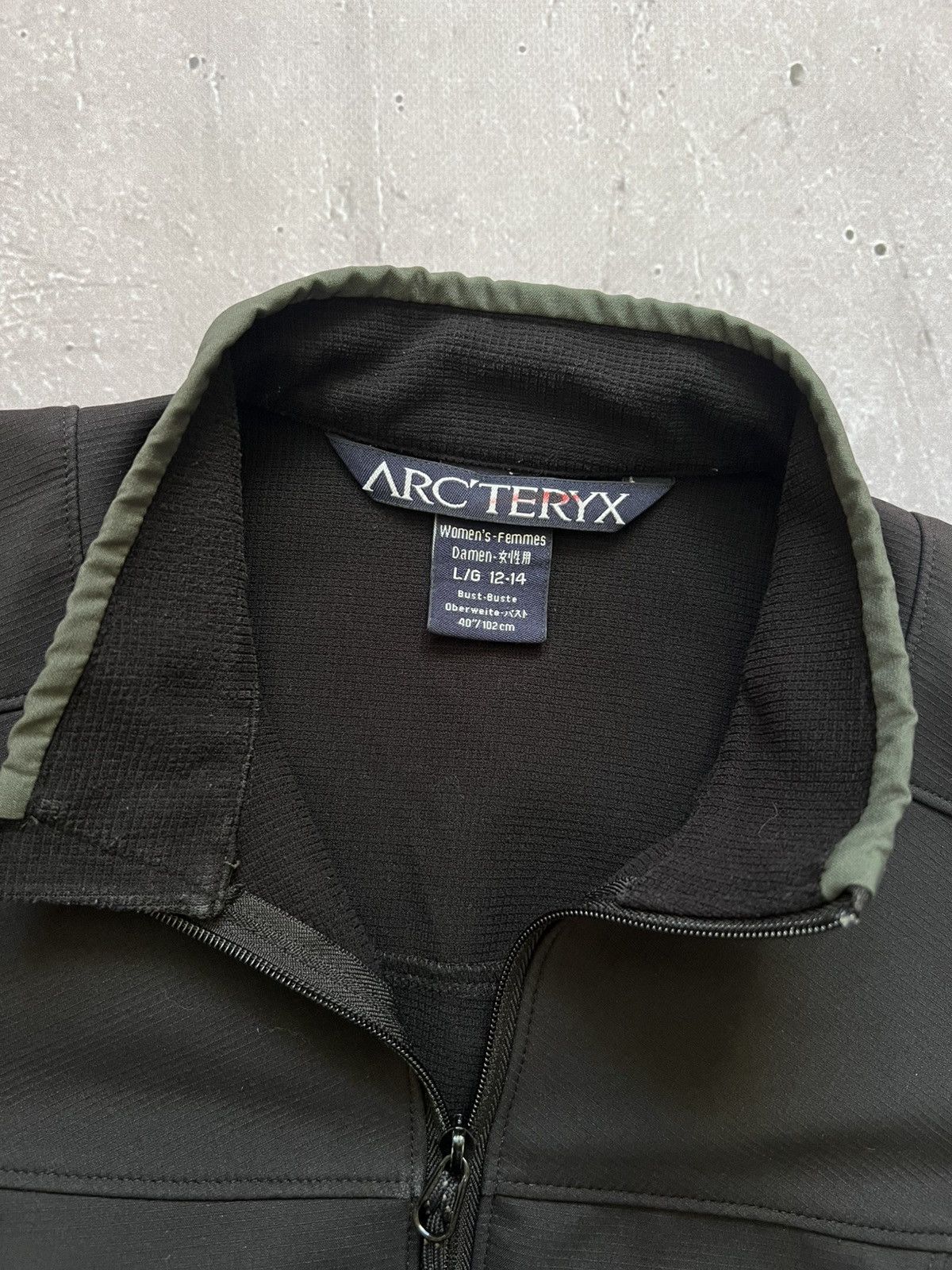 Arc'teryx Arc’teryx L Wmns Softshell Zip Jacket Windbreaker Arcteryx Size L / US 10 / IT 46 - 10 Thumbnail