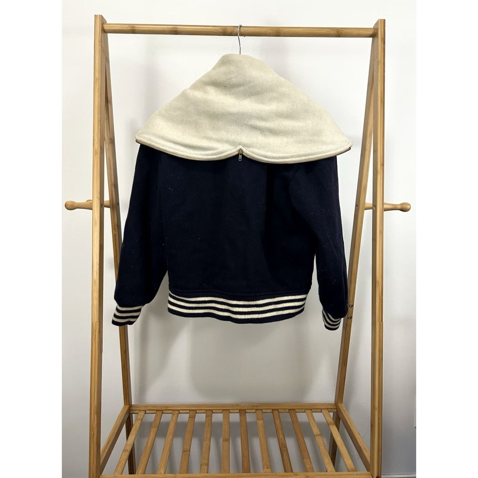 Vintage VTG 60s BLANK Striped Trim Split Hood Snap Button Varsity Wool Jacket M Women Blue Varsity Jacket Mens Women Boys Girls 60s? Size M / US 6-8 / IT 42-44 - 3 Thumbnail