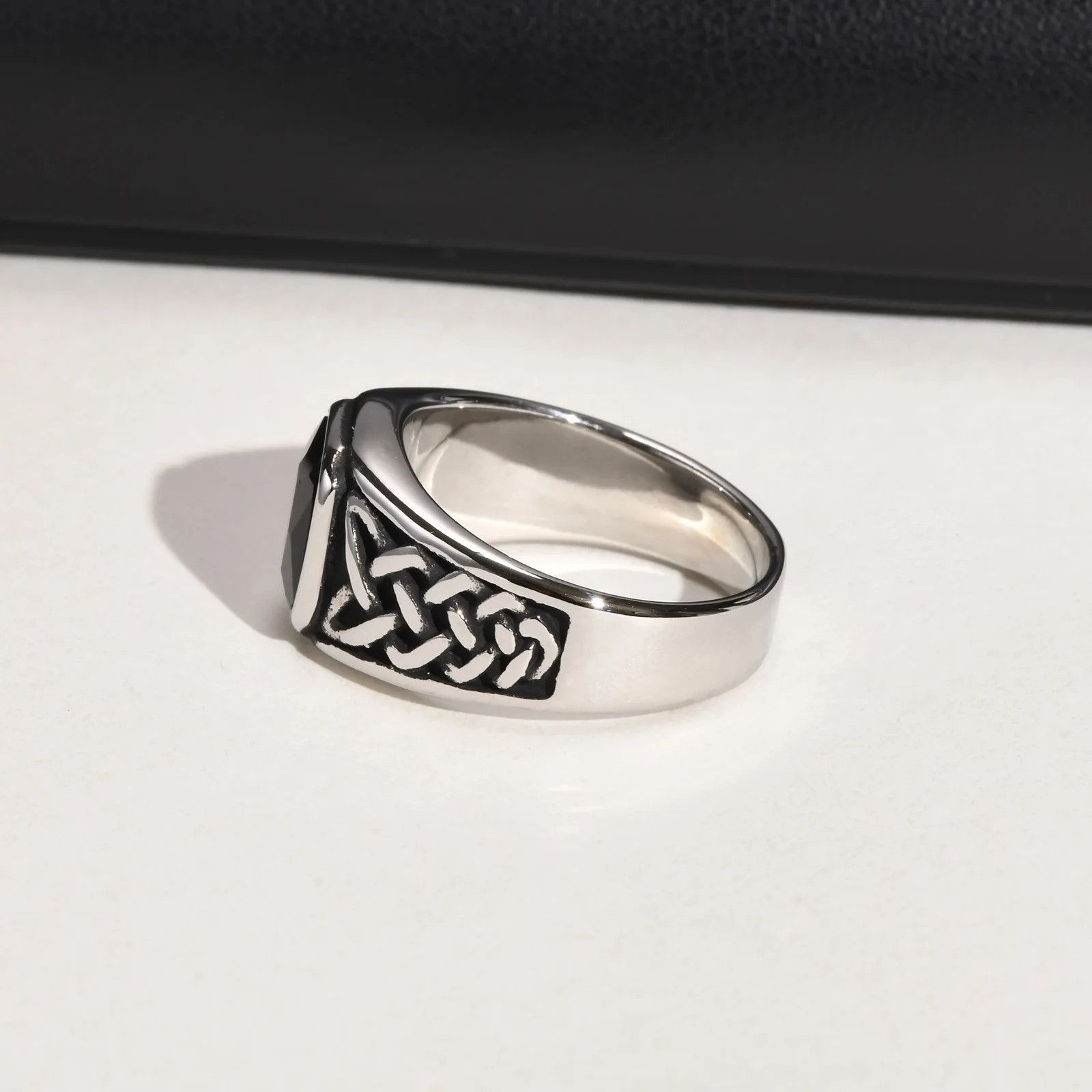Jewelry × Vintage Vintage Ethnic Ring Size ONE SIZE - 4 Thumbnail