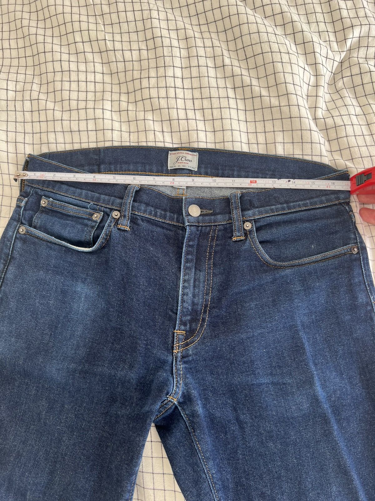 J.Crew J. Crew - 484 Slim - Dark Blue - 33 Waist 34 Inseam Size US 33 - 2 Thumbnail