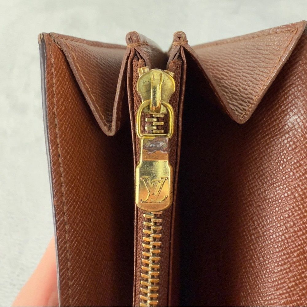 Louis Vuitton Louis Vuitton Authentic Pochette Porte Monnaie Credit Walle Size ONE SIZE - 3 Thumbnail